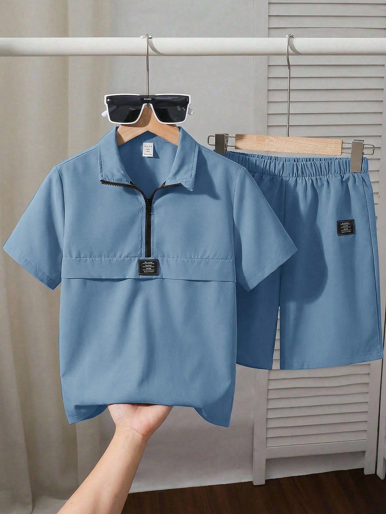 2pcs Tween Boy Dusty Blue Casual Lapel Half-Zip Short Sleeve Shirt & Shorts Set,Summer Vacation Outfit For School,Performance,Wedding,Holiday Party