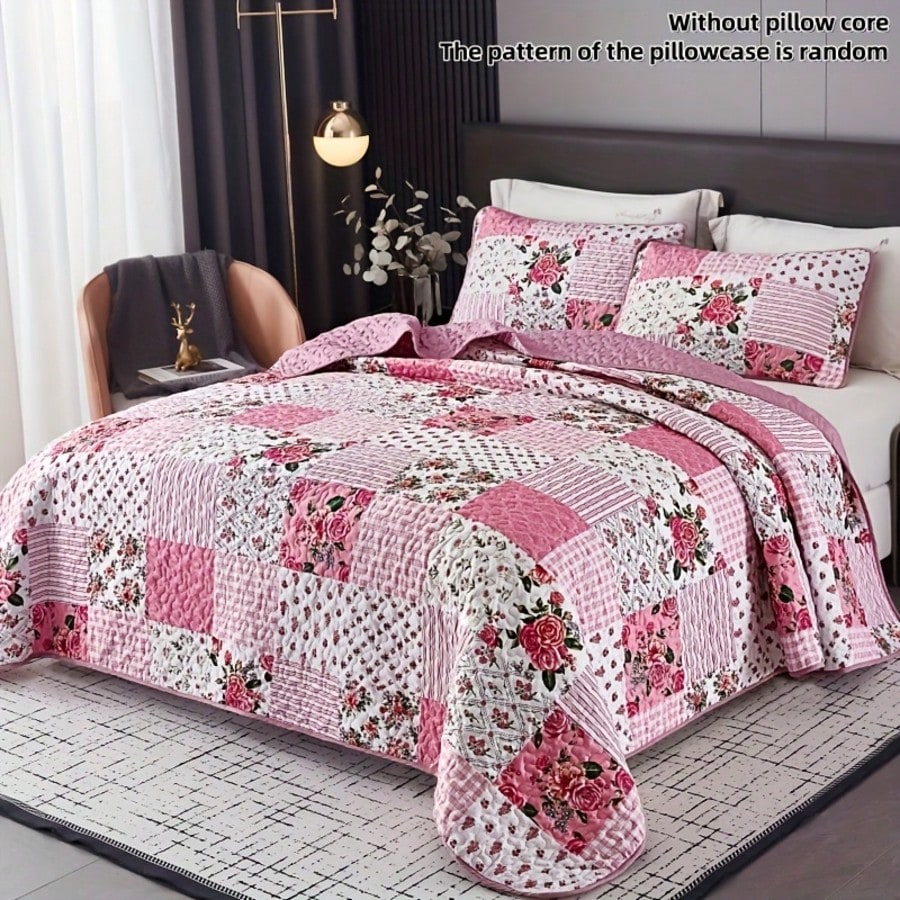 3-Piece Sweet Pink Quilted Bedspread Set With Floral Patchwork Print, Includes 1 Bedspread And 2 Pillowcases, Machine Washable, Suitable For All Seasons, Soft Breathable Comfortable Bedroom Dorm Room