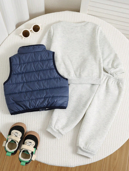 3pcs Baby Boy Autumn/Winter Ski Suit Cute Versatile Casual Thermal Lined Vest Jacket Knit Letter Pattern Sweatshirt Tracksuit Joggers Long Pants Set Unisex Baby Clothes Baby Winter Clothes