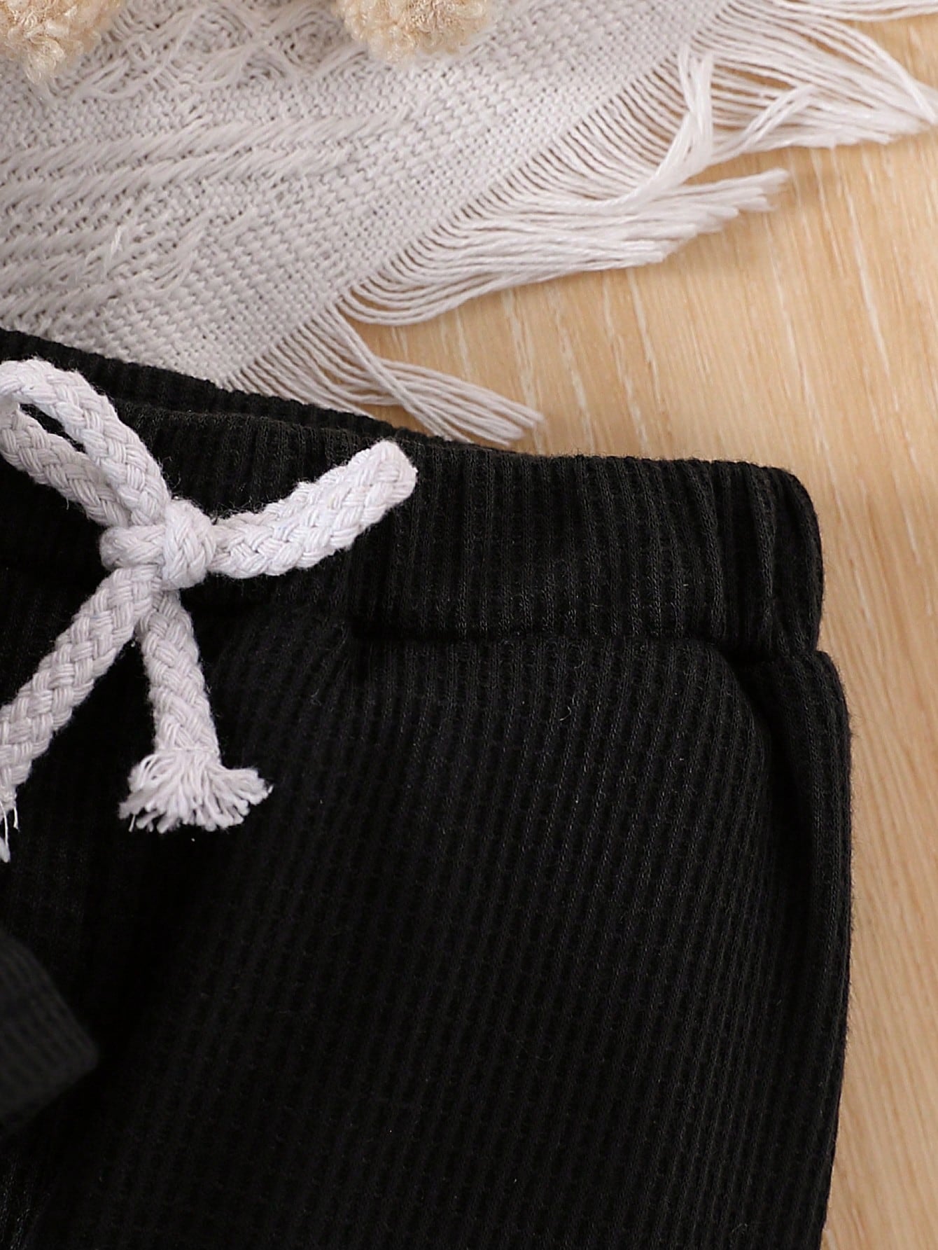 3pcs/Set Baby Boy Contrast Color Patchwork Long Sleeve Bodysuit, Solid Pants And Letter Print Hat