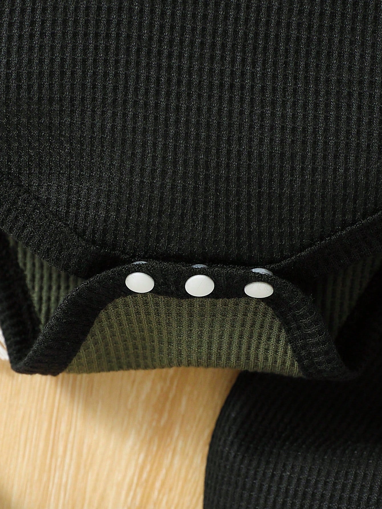 3pcs/Set Baby Boy Contrast Color Patchwork Long Sleeve Bodysuit, Solid Pants And Letter Print Hat