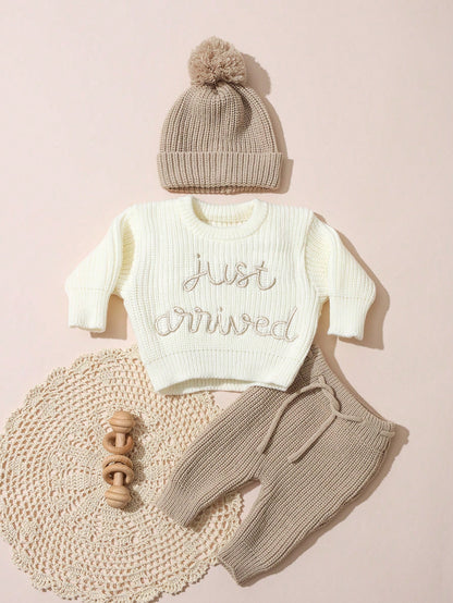 3Pcs Set White Autumn Baby Hospital Arrival Announcement Outfit Graphic Knitted Tops And Pants With Hat Newborn Photo Shoot Props Family Matching