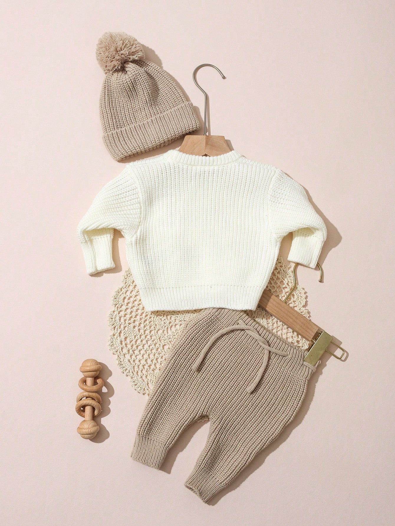 3Pcs Set White Autumn Baby Hospital Arrival Announcement Outfit Graphic Knitted Tops And Pants With Hat Newborn Photo Shoot Props Family Matching