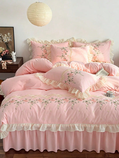 3pcs Soft Skin-Friendly Comfortable Pink Floral Embroidered Lace Ruffle Edge Duvet Cover Set (1*Duvet Cover + 2*Pillowcases, Inserts Not Included), French Country Style, Feminine, Girly, Suitable For