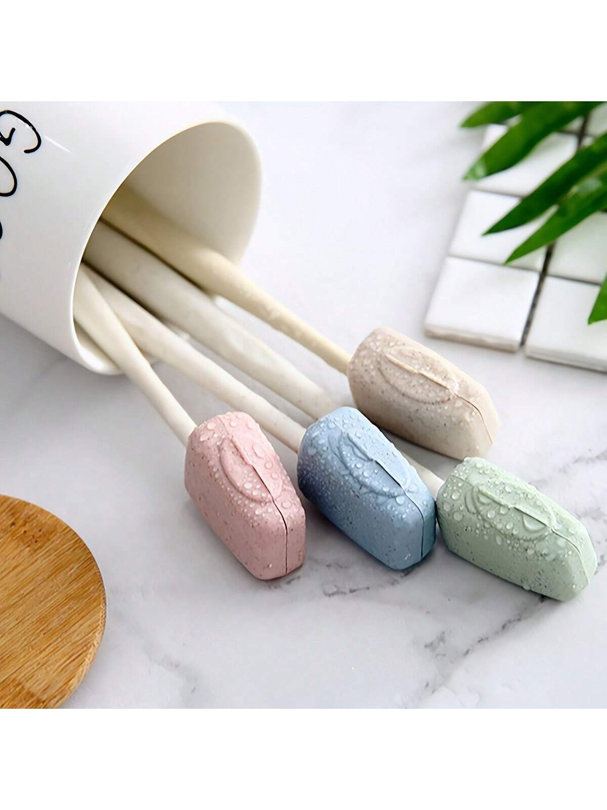 4pcs Portable Travel Toothbrush Case Set, Waterproof Toothbrush Storage Organizer