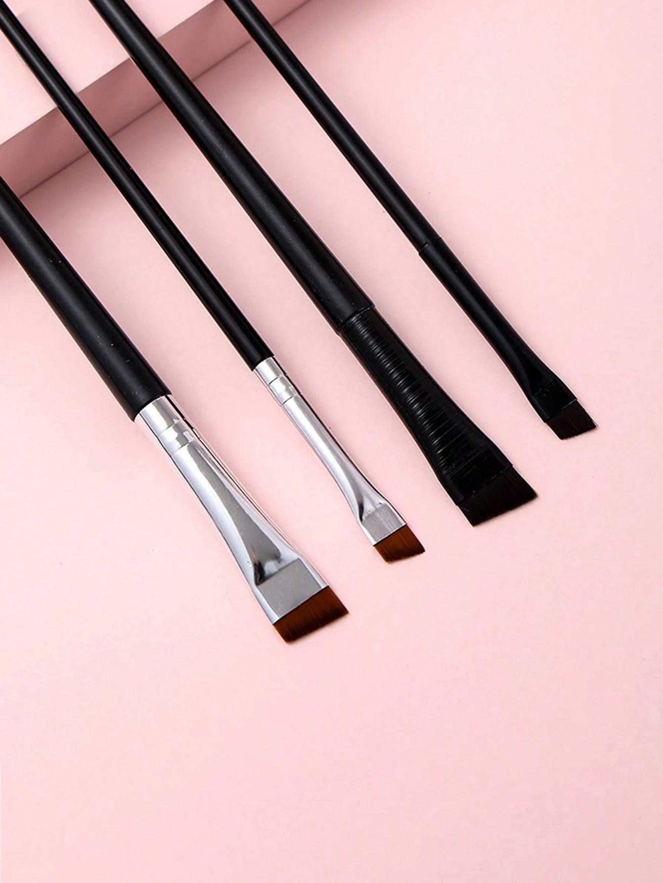 4pcs Upgraded Blade Eyeliner Brush, Thin Angle & Flat Eyebrow Brush, Precision Detailing Brush For Makeup, Eyebrow Brush, Eyeshadow Brush, Brush,Giveaways