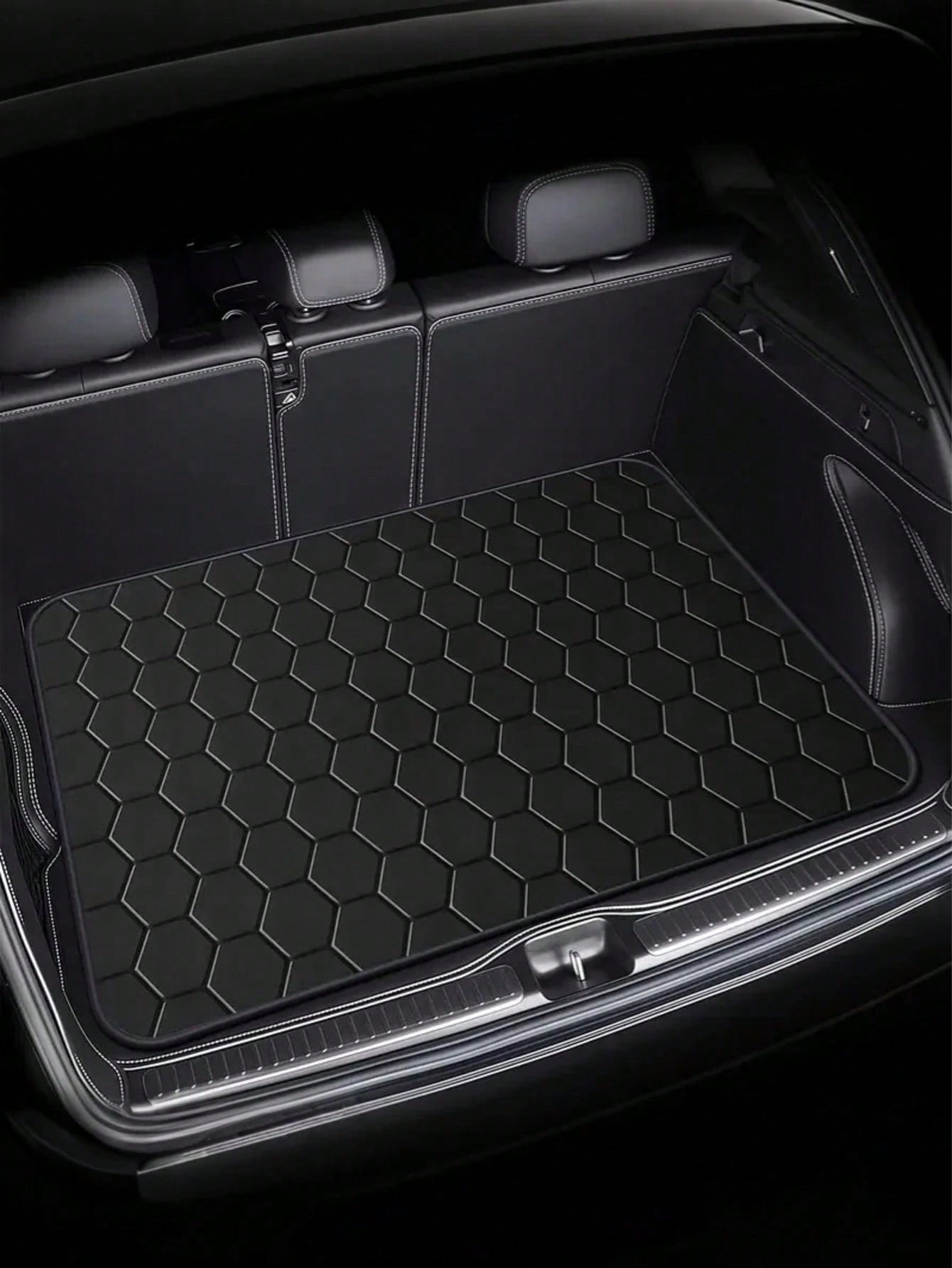 6-Sided Waterproof, Dustproof, Scratch-Resistant Car Trunk Mat- Suitable For SUVs, Sedans And Hatchbacks- Non-Slip Base, Durable And Easy To Clean And Maintain