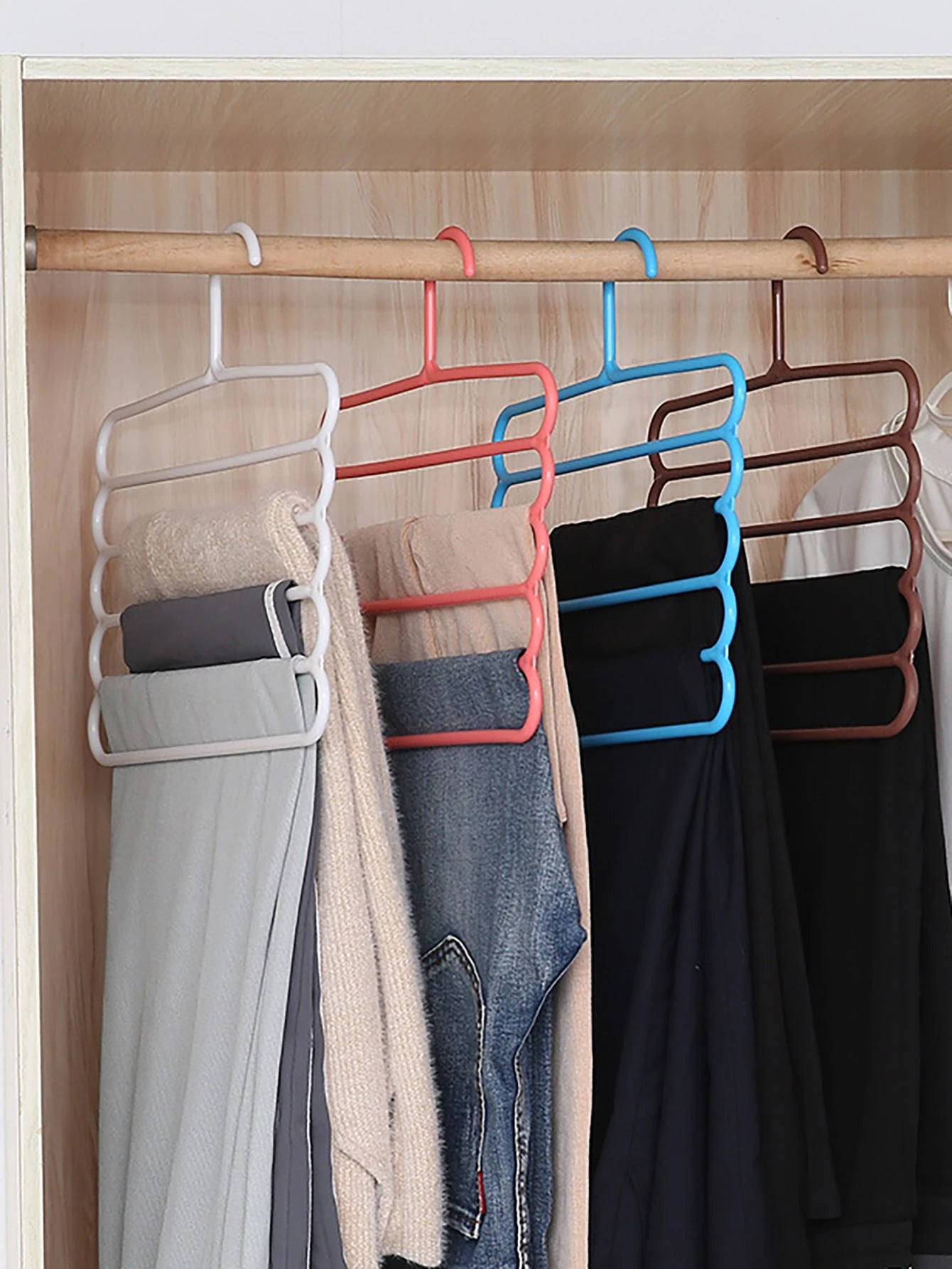 6pcs/3pcs/1pc 5-Tier Multi-Functional Clothes Hanger, Plastic Scarf Pants Organizer Hanger, Non-Slip Upgraded Design, Suitable For Tie, Scarf And Accessory Storage In Wardrobe Or Closet, Perfect Home