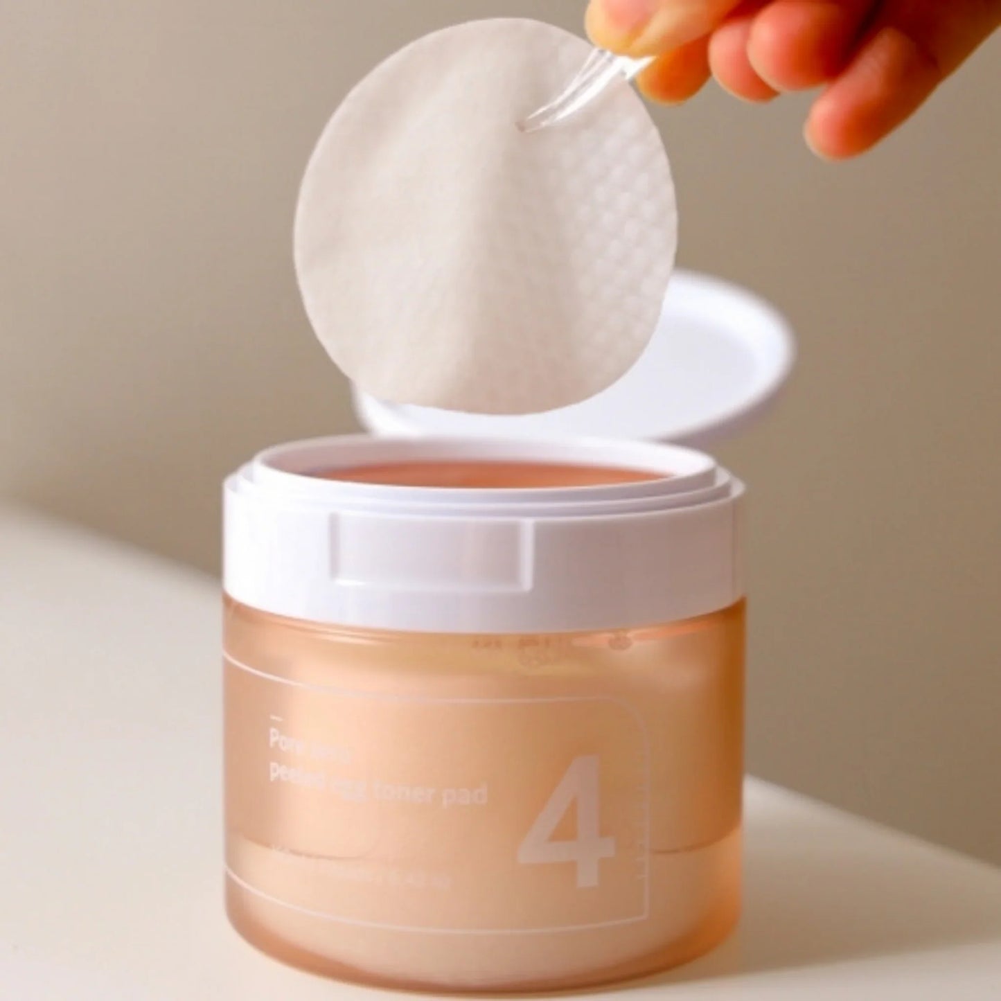 Numbuzin No.4 Pore Zero Peeled Egg Toner Pad