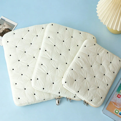 A New Embroidered Polka Dot Laptop Sleeve, Suitable For Use As A Tablet Case, Inner Pouch, And Laptop Compartment. It Features A Fashionable, Minimalist, And Fresh Style, Complemented By The Embroider
