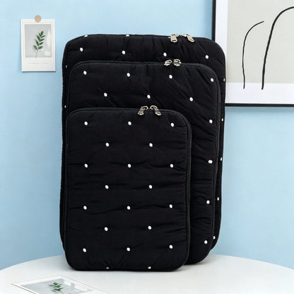 A New Embroidered Polka Dot Laptop Sleeve, Suitable For Use As A Tablet Case, Inner Pouch, And Laptop Compartment. It Features A Fashionable, Minimalist, And Fresh Style, Complemented By The Embroider