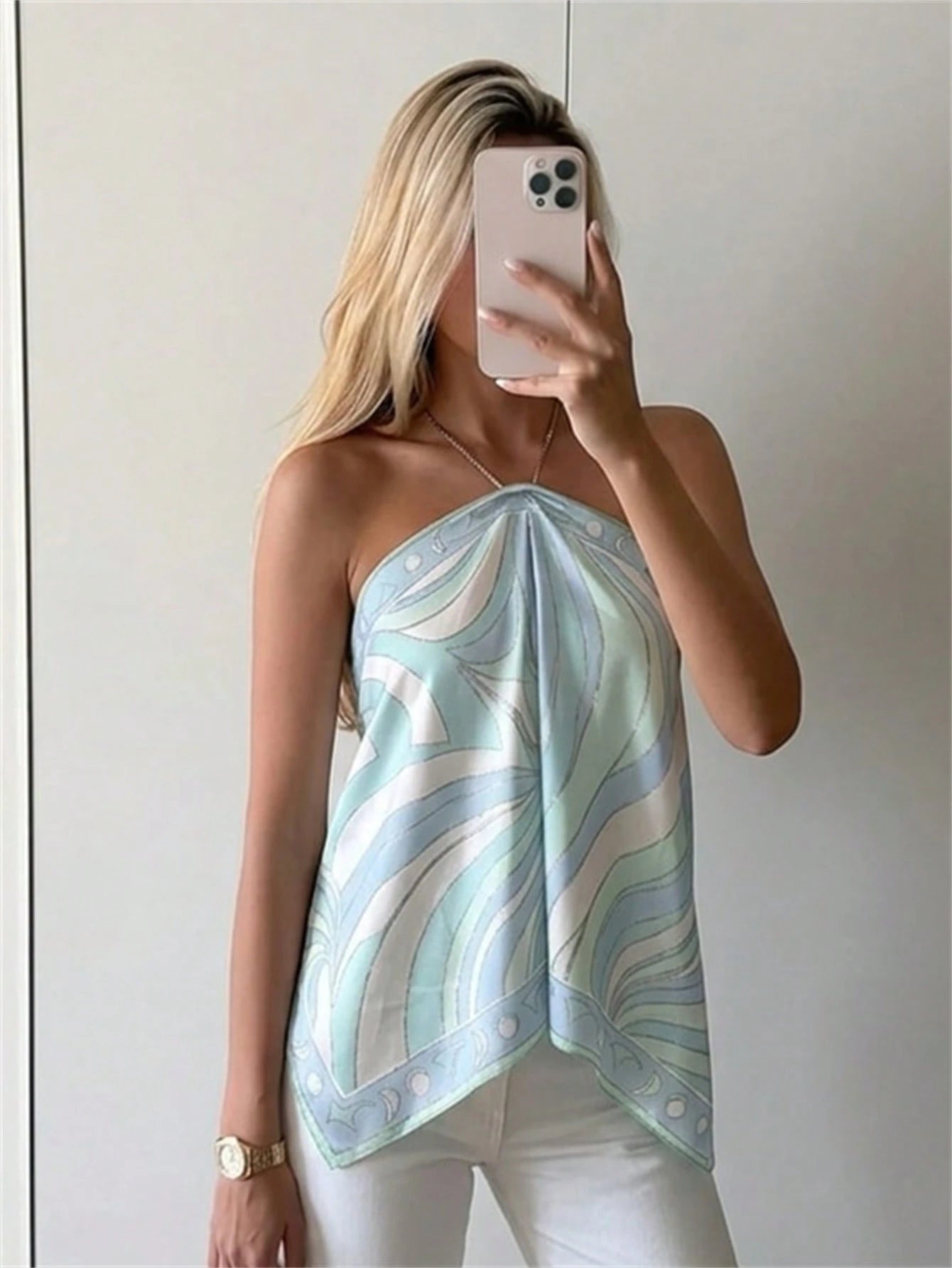 Aloruh Elegant Tropical Sexy Boho Blue And White Satin Print Halter Neck Beach Dinner Dinner Vacation Night Out Scarf Top, Summer For Women, Old Money