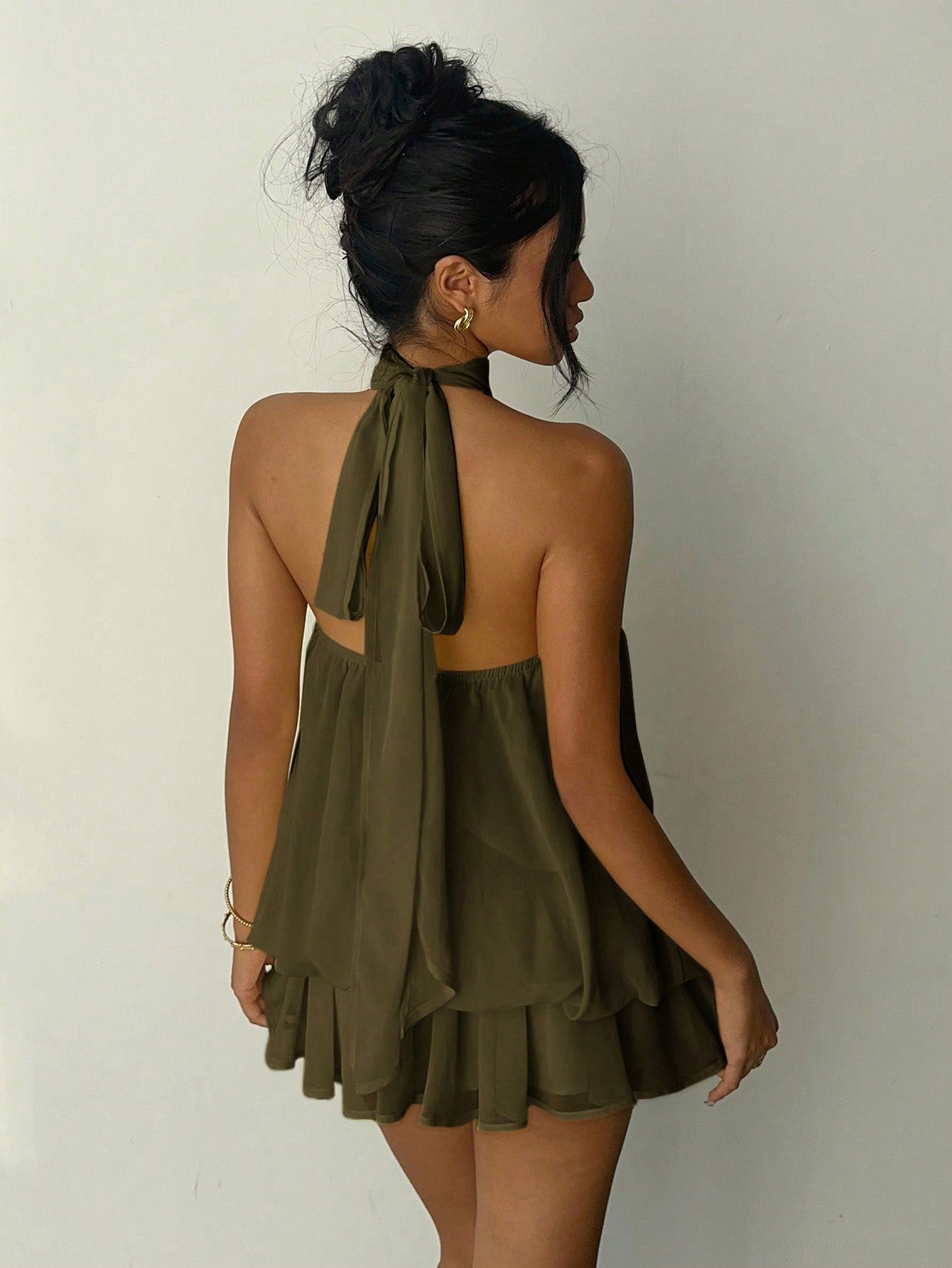 Aloruh Women's Elegant Light Yellow Halter Tie Mini Dress