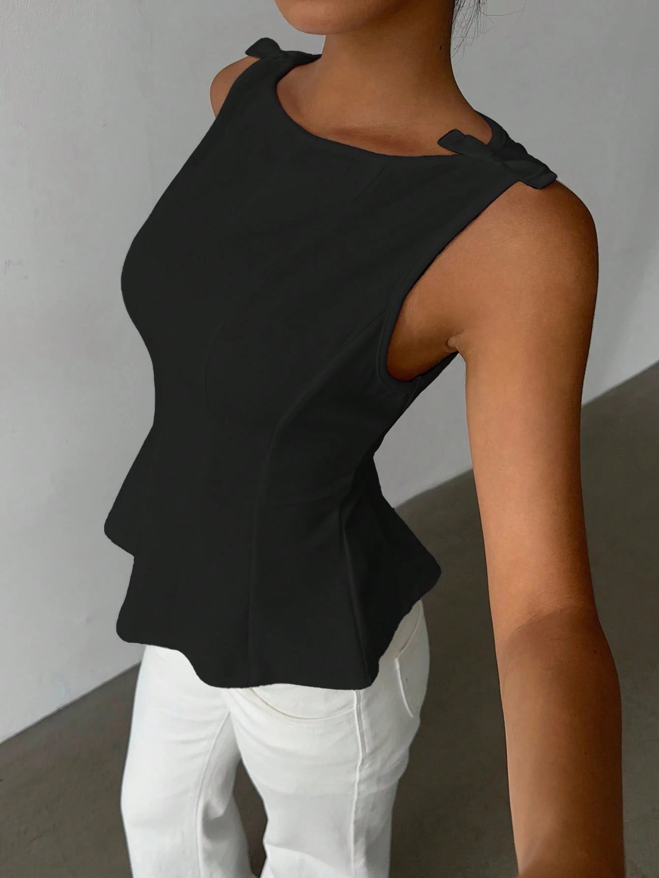 Aloruh Women's Elegant Sleeveless Casual Shirt,Business Top,Summer Tops, Blouses,Casual Blouse For Women,Women's Social
