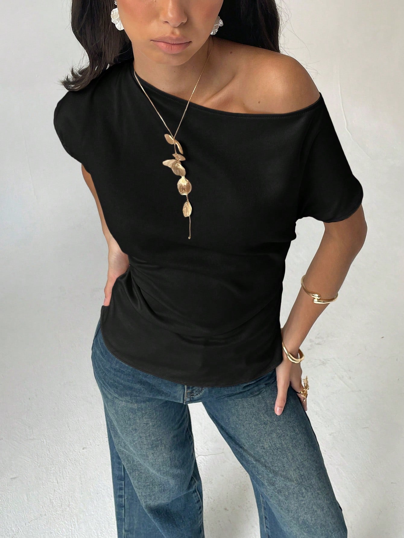 Aloruh Women's Solid Color Oblique Shoulder Blouse, Fashionable For Summer