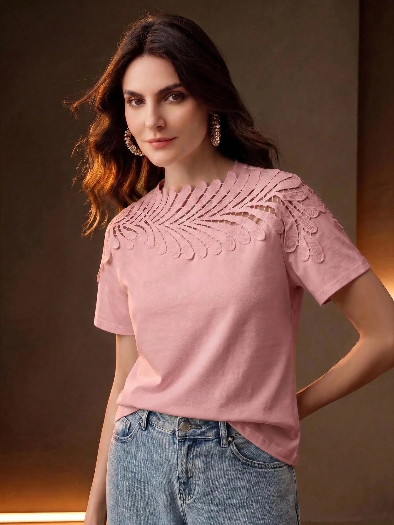 Anewsta Elegant Vacation Style Neckline Patchwork Leaf Lace White Short Sleeve T-Shirt For Women