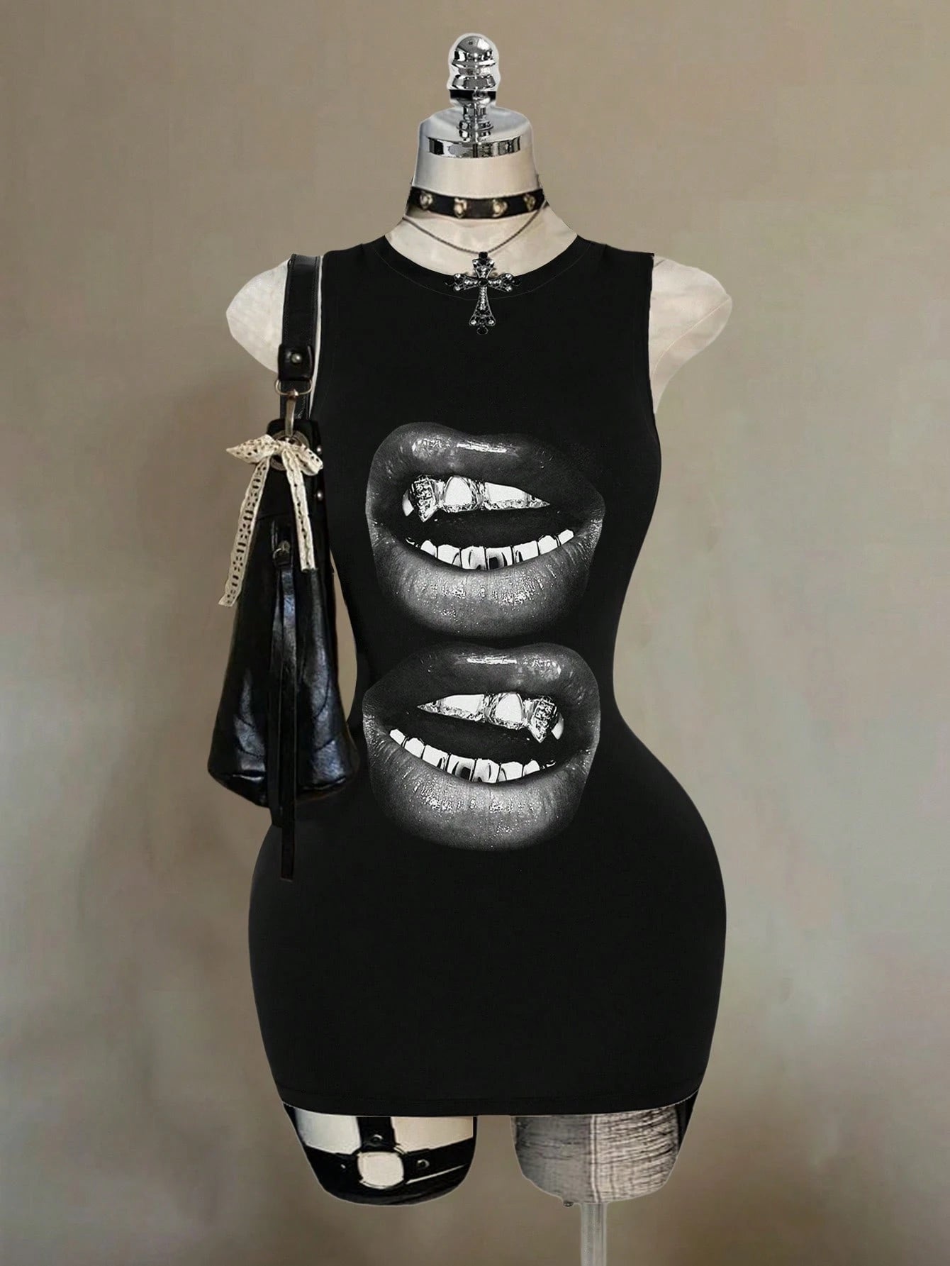 Attitoon Women's Lip Print Sleeveless Bodycon Dress,Black And White,Summer,Punk,Club, Y2K Street Style,Vintage Academia,Boho Hippie Music Festival Style
