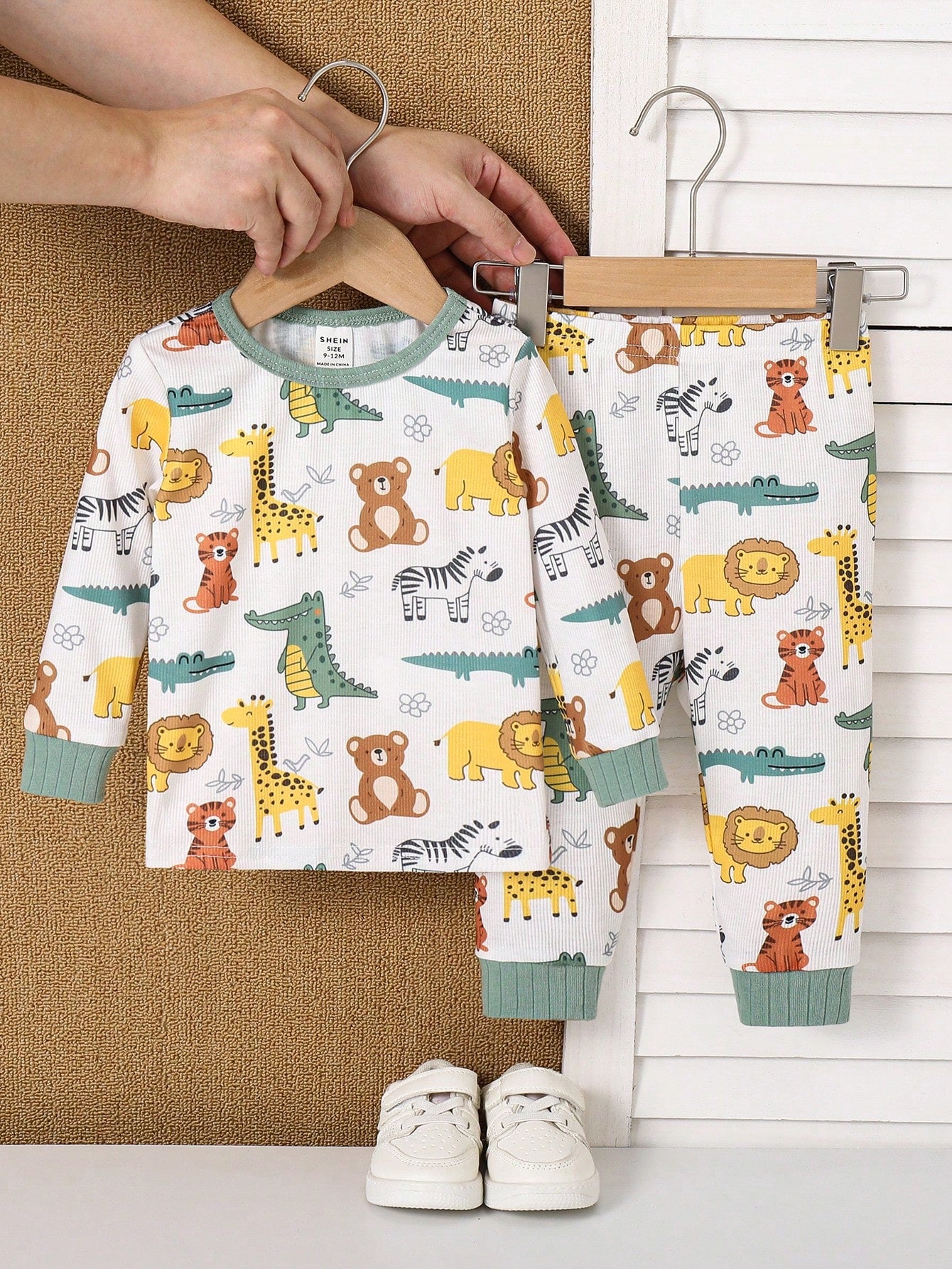 Baby Boy Baby Girl Snug Fit Autumn/Winter Cute Animal Pattern Ribbed Crew Neck Long Sleeve Top + Pajama Pants Soft Comfortable Tight Fit Sleepwear Loungewear Set 2pcs, Christmas, New Year, Pajam