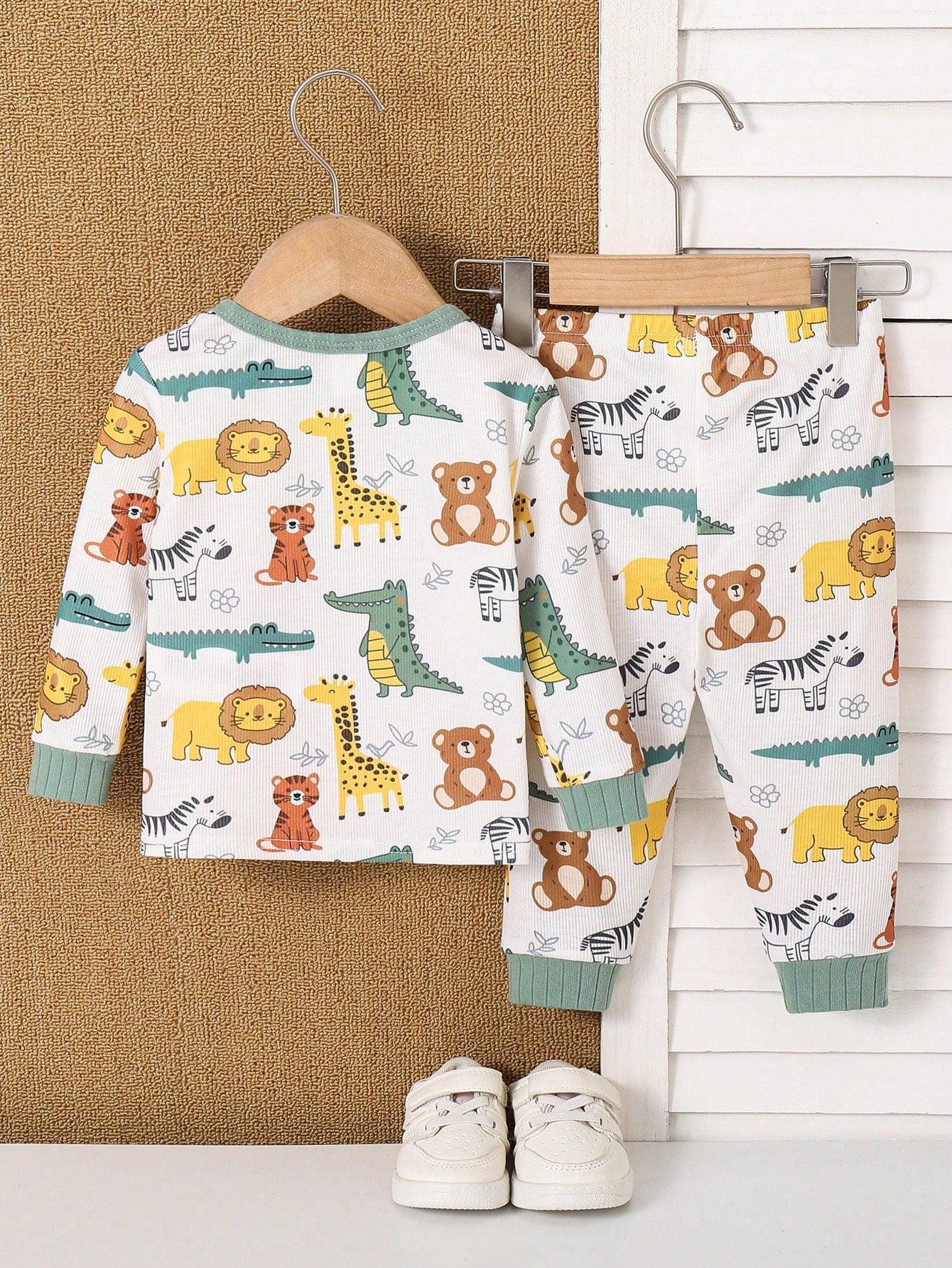 Baby Boy Baby Girl Snug Fit Autumn/Winter Cute Animal Pattern Ribbed Crew Neck Long Sleeve Top + Pajama Pants Soft Comfortable Tight Fit Sleepwear Loungewear Set 2pcs, Christmas, New Year, Pajam