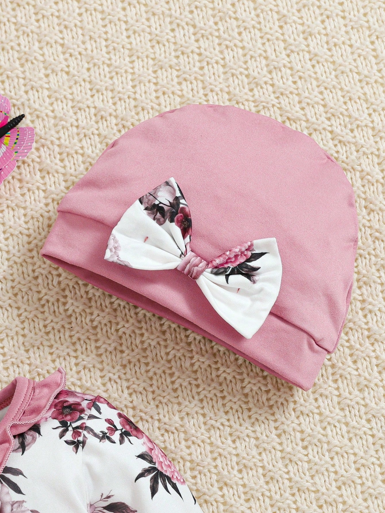 Baby Girl 3pcs Set: Floral Allover Print Jumpsuit With Ruffled Collar, Crown Letter Print, With Hat And Headband, Autumn/Winter, Pink