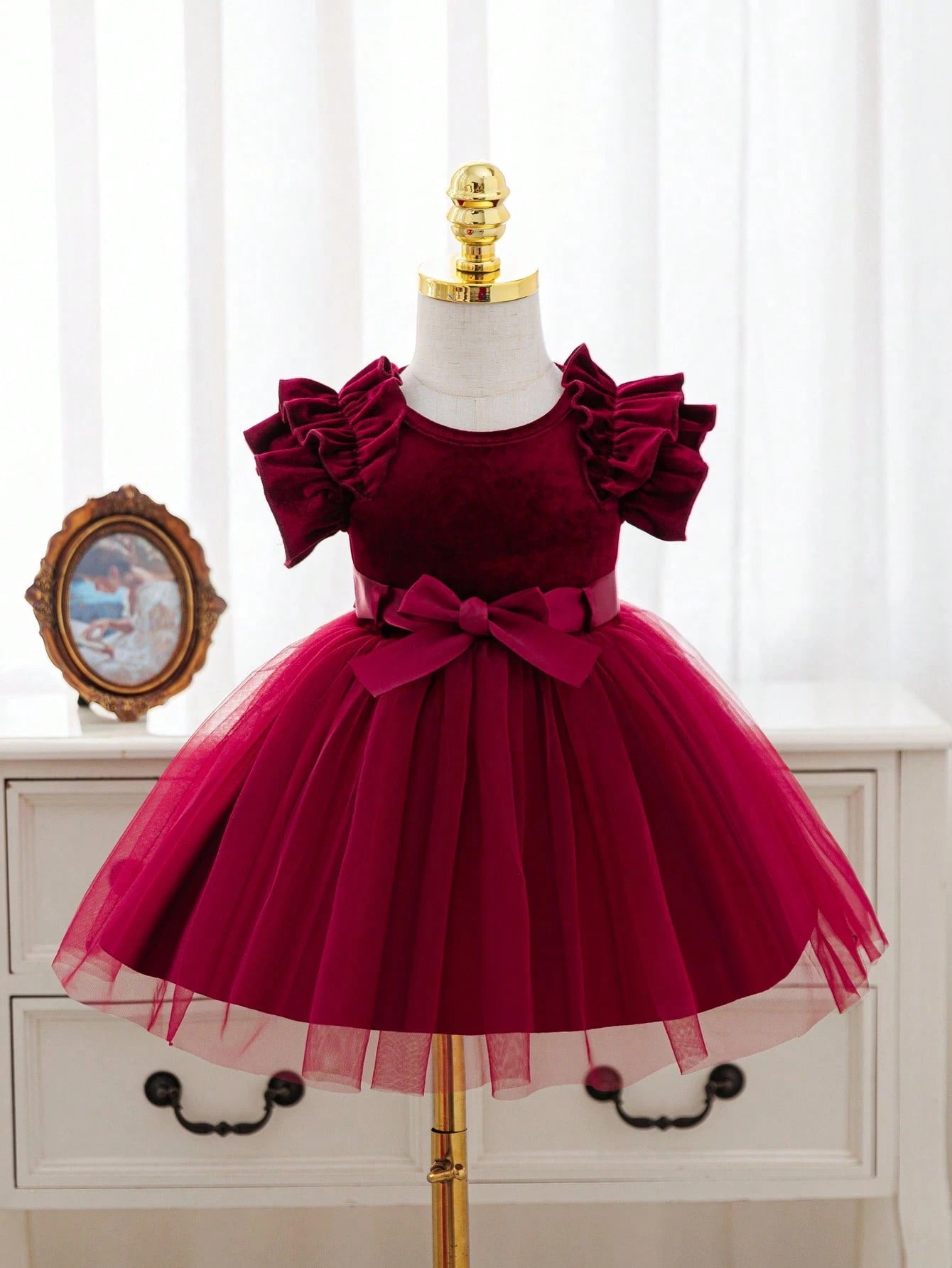 Baby Girl Elegant Burgundy Velvet Princess Dress, Infant Ruffle Flutter Sleeve Gown With Satin Bowknot Tulle Tutu For Christmas 1st Birthday Party