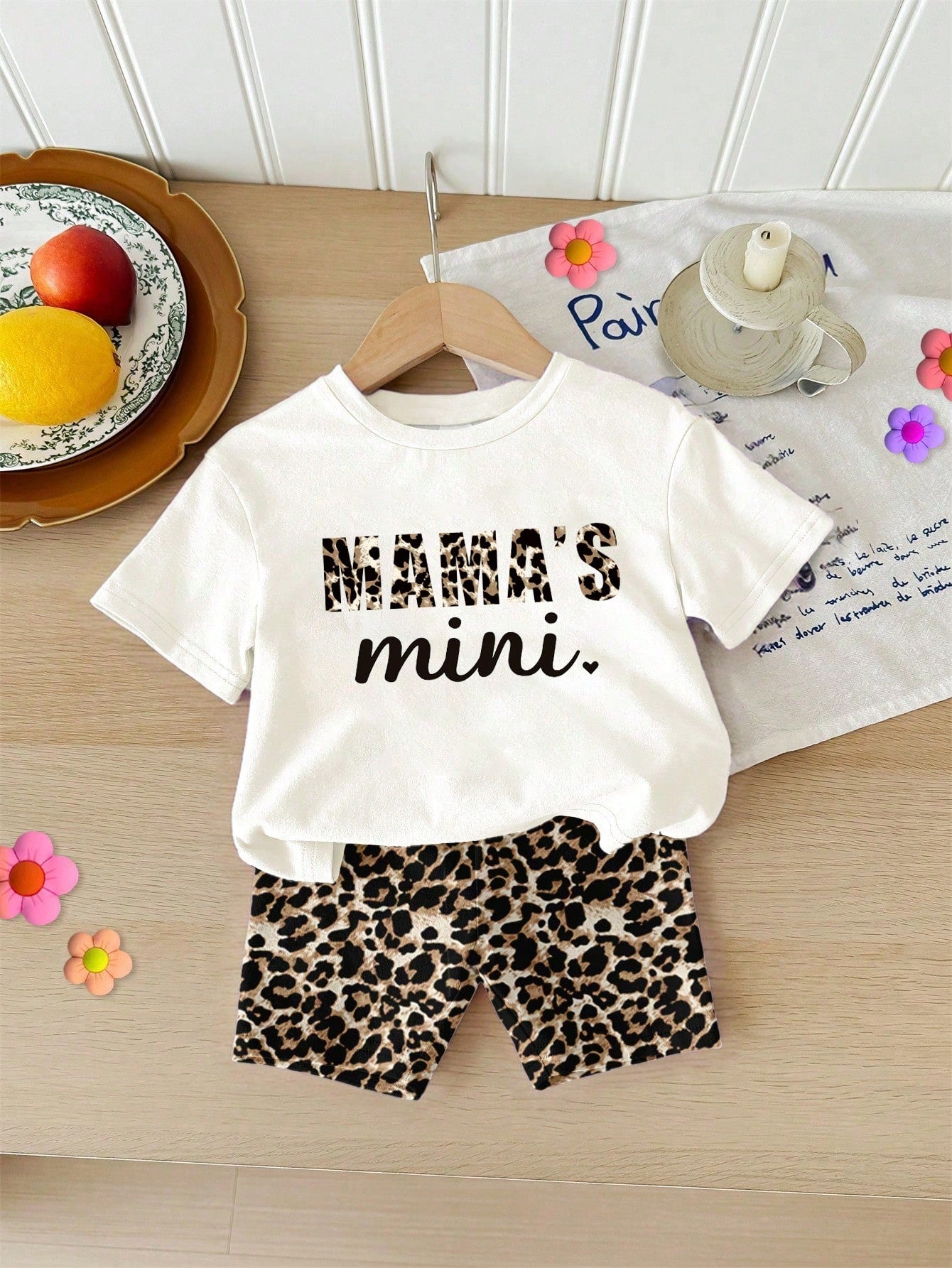 Baby Girl Letter Print Short Sleeve T-Shirt And Leopard Print Shorts Casual Outfit