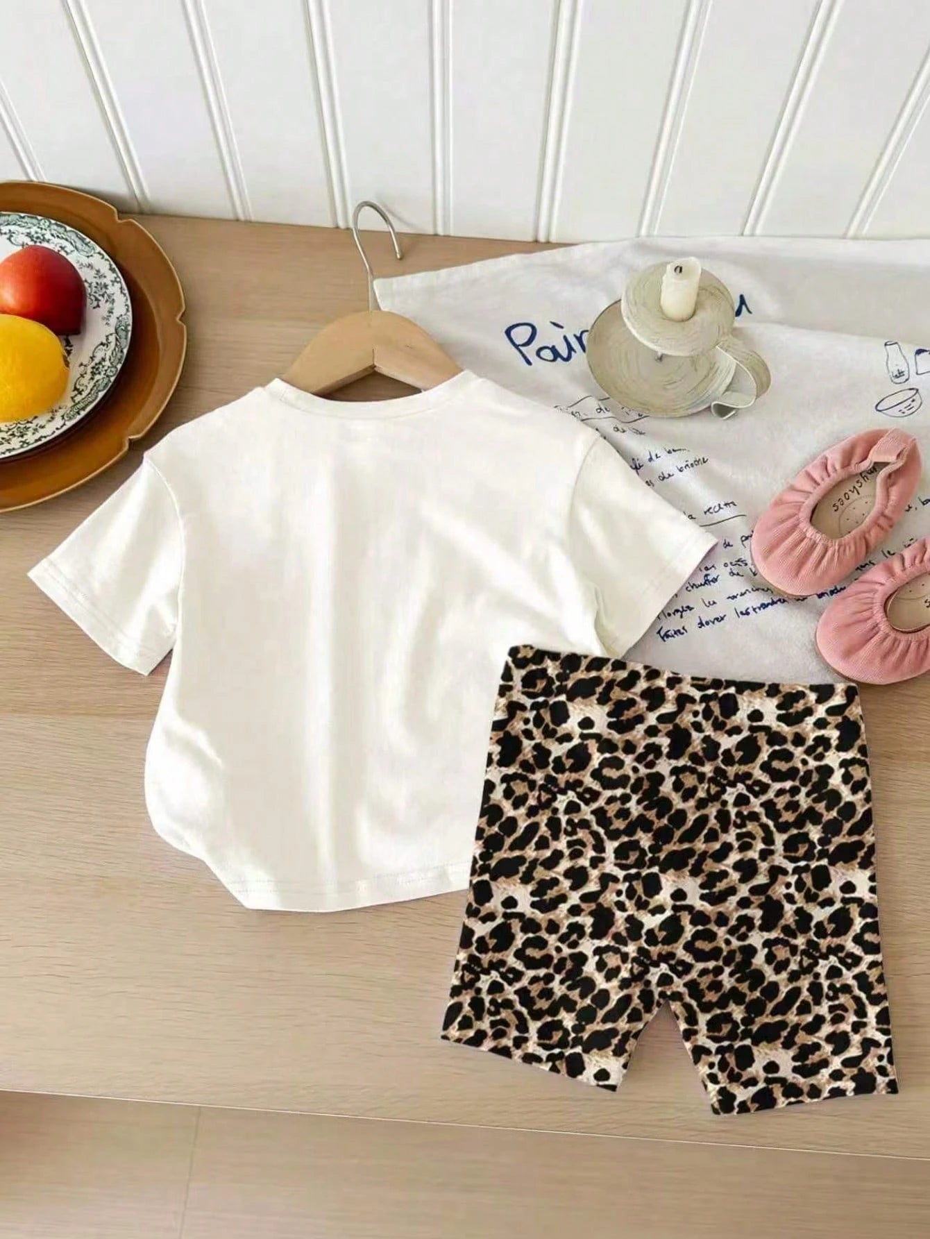 Baby Girl Letter Print Short Sleeve T-Shirt And Leopard Print Shorts Casual Outfit