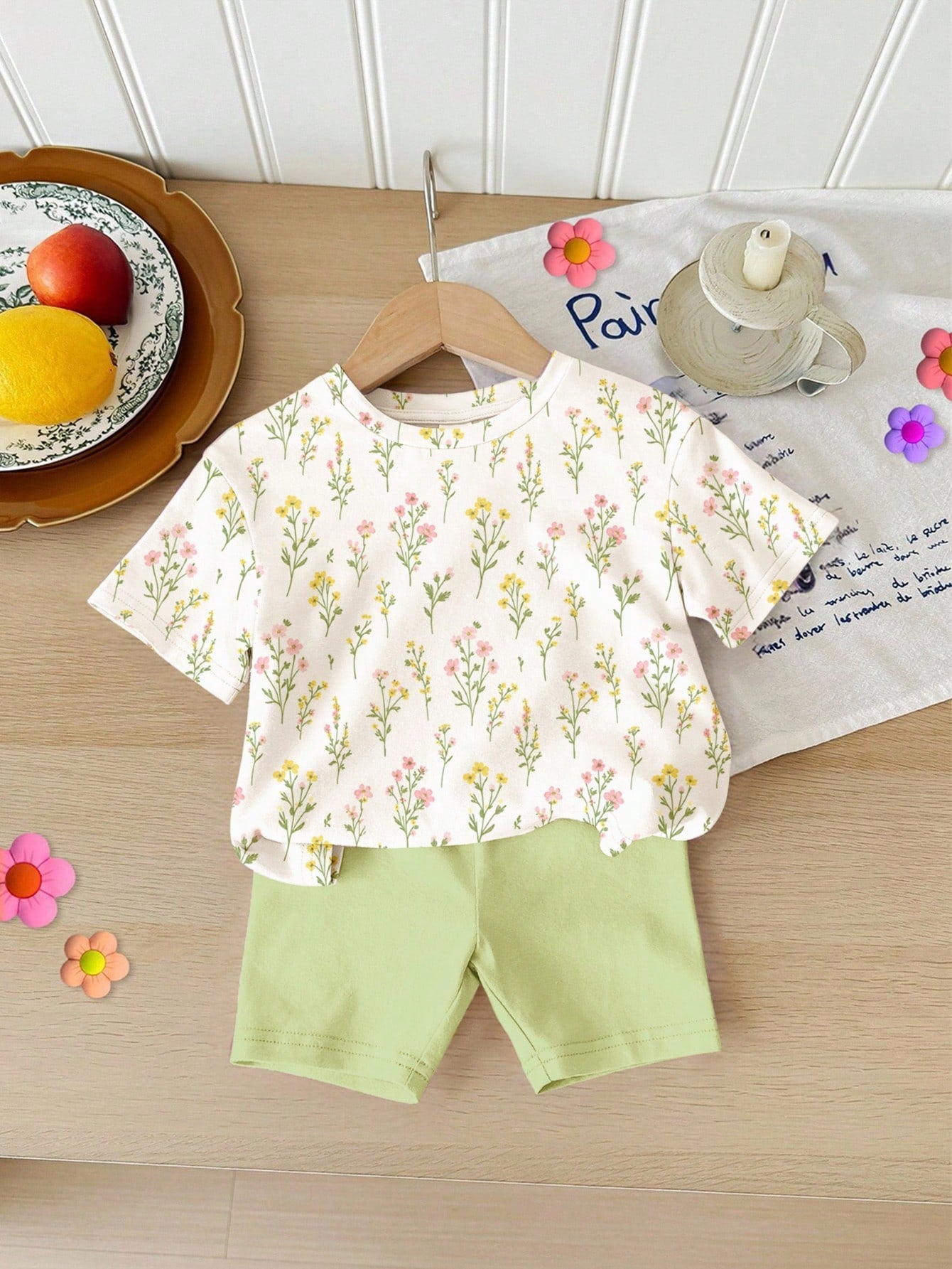 Baby Girl Summer Casual Sweet Cute Ditsy Floral Comfortable Short Sleeve T-Shirt And Skinny Shorts Set