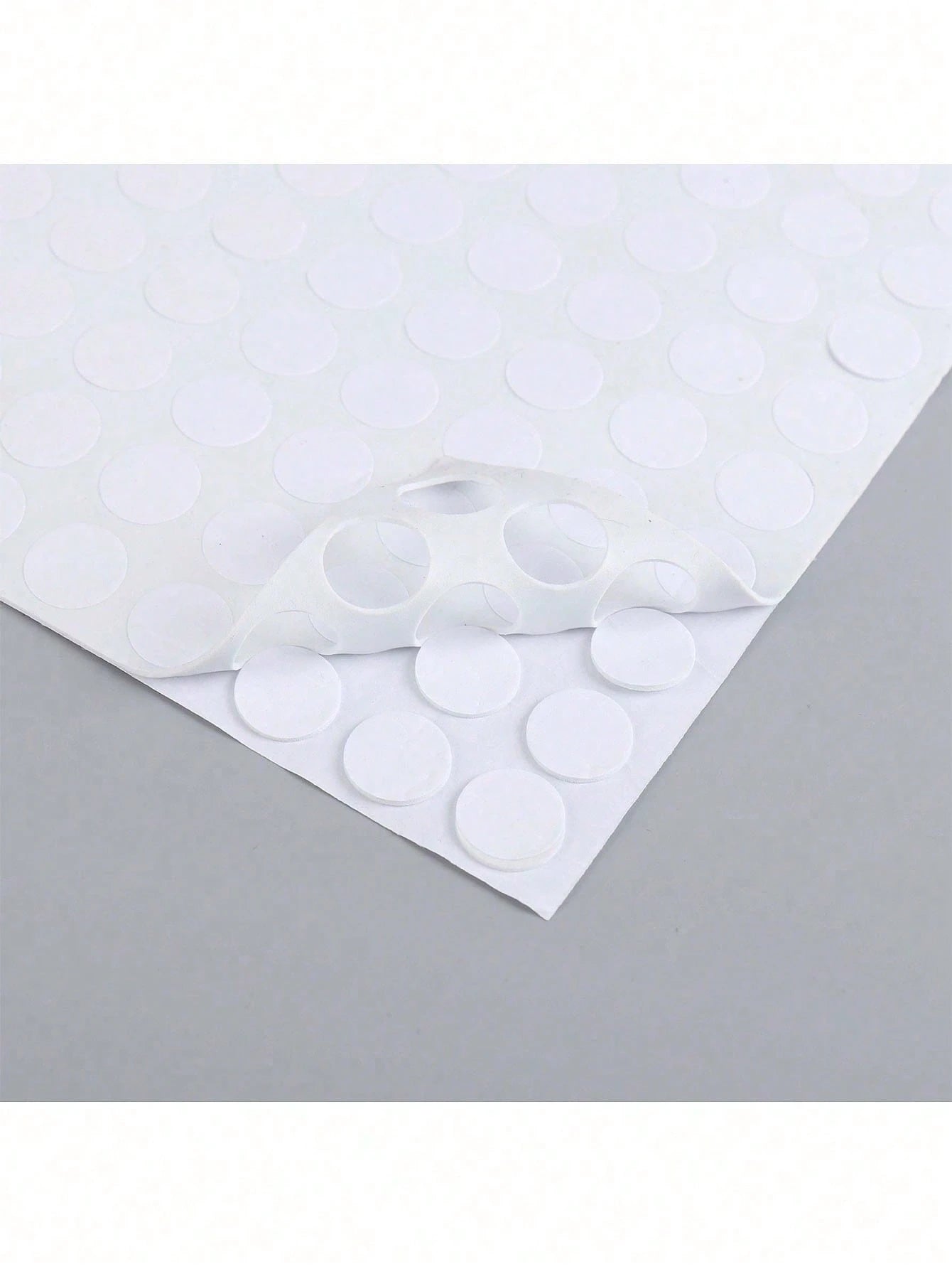 Balloon Decoration Accessories- Super Sticky Stickers, Balloon Double-Sided Adhesive, Balloon Foam Round Glue Dots