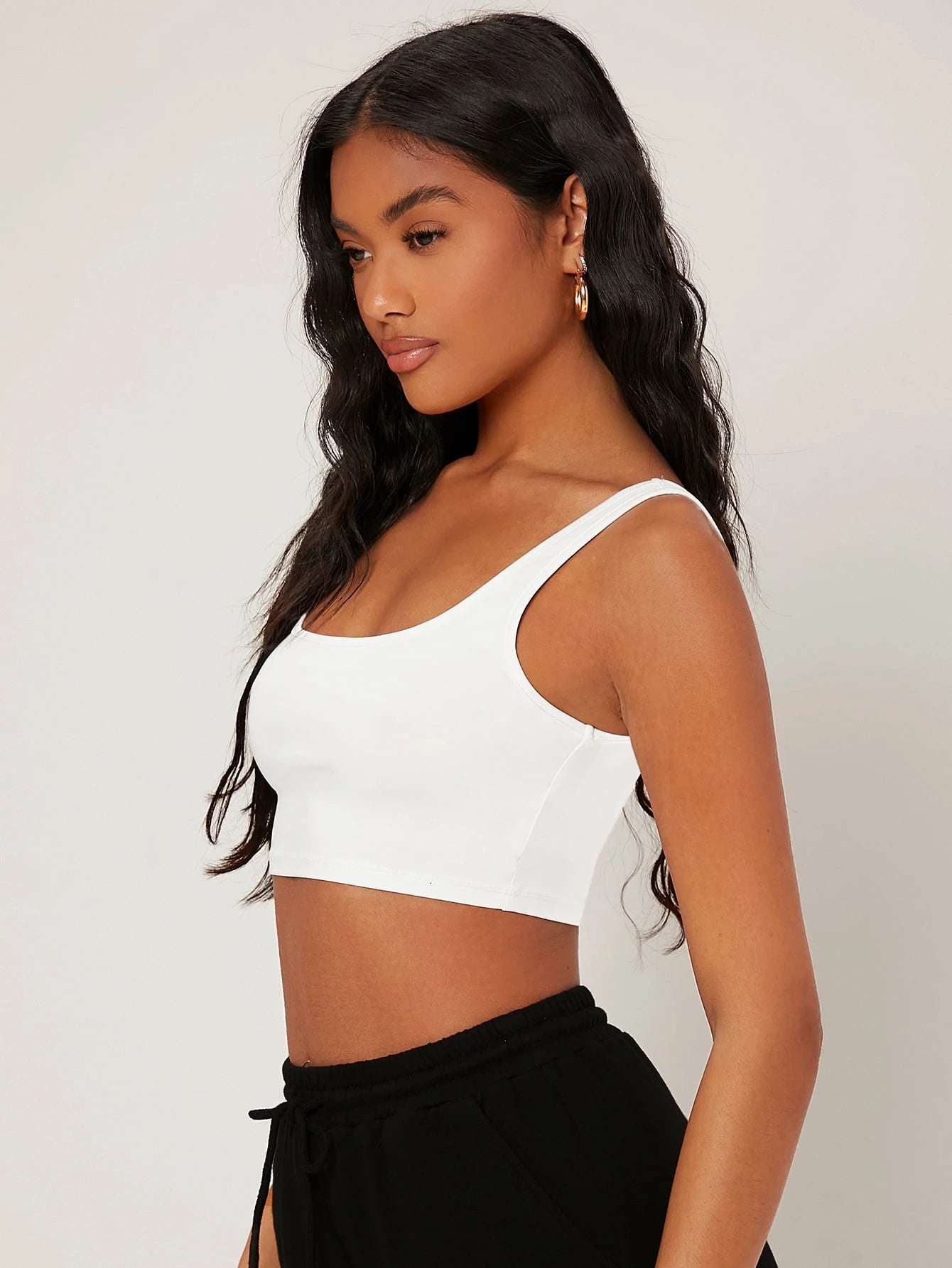 BASICS 3pcs/Pack Casual Modest Sporty Streetwear Solid Color Knit Fitted Cropped Tank Top For Women Summer For Women Gym Work Black Dark Blue White