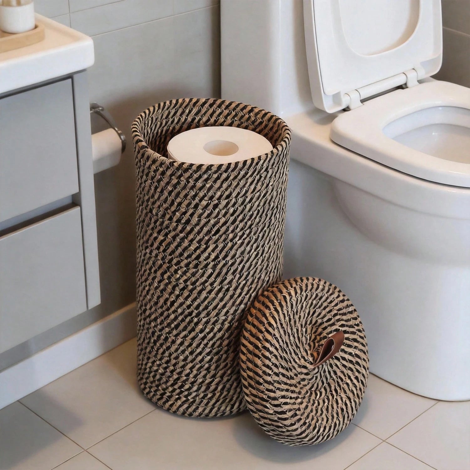 Bohemian Style Decorative Toilet Paper Holder, Handwoven Paper Basket Can Store Large Toilet Paper Rolls, Holds 3 Rolls, Independent Bathroom Vanity Organizer. The Woven Paper Basket Can Store Large T