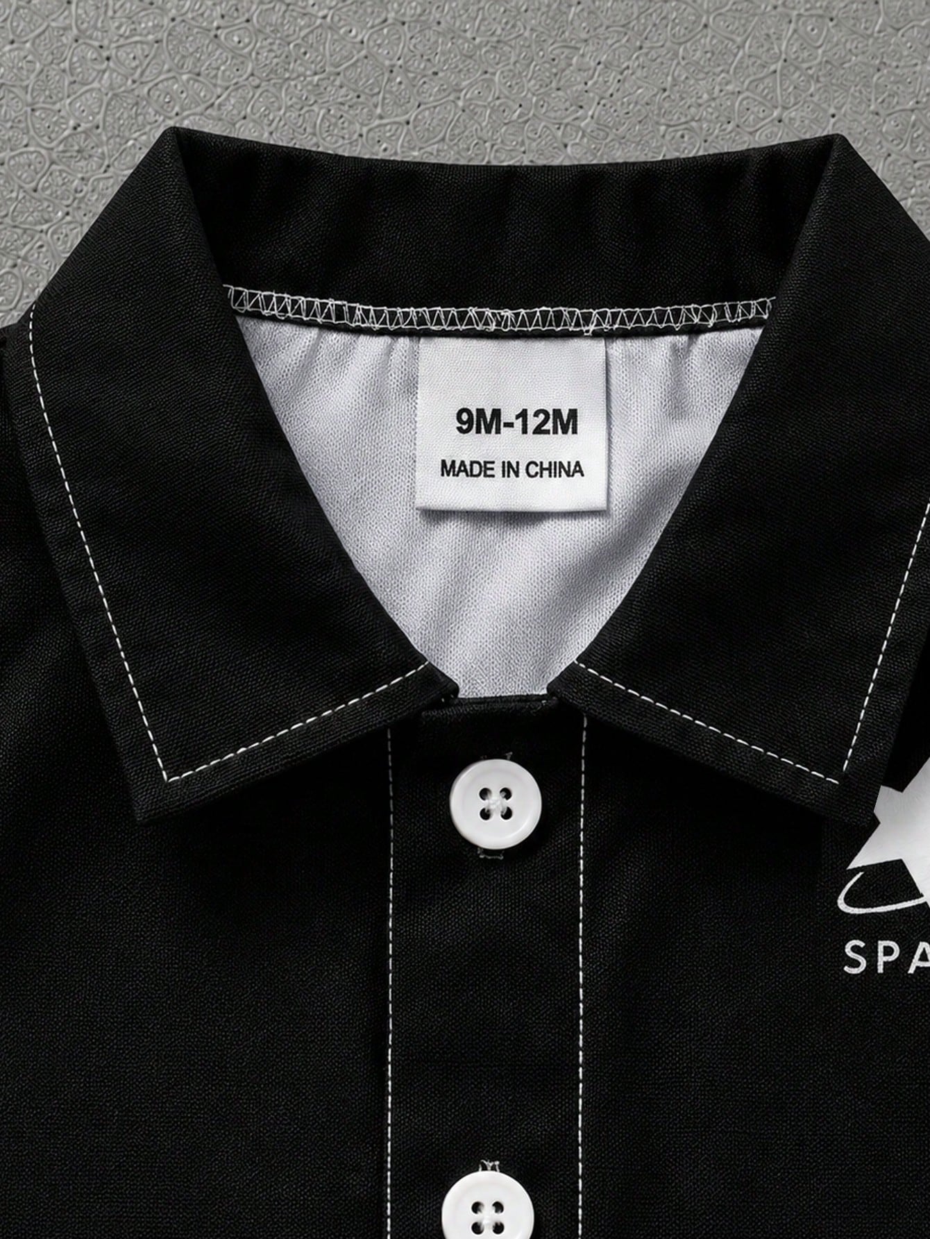 Boys Black Grey White Colorblock Abstract Wave Print Shirt With "SPARKLE" Star Pattern On Chest Paired With Casual Shorts, Streetwear Cool Style, Boys Short Sleeve Shorts Set, Boys Clothing, Boys Shir