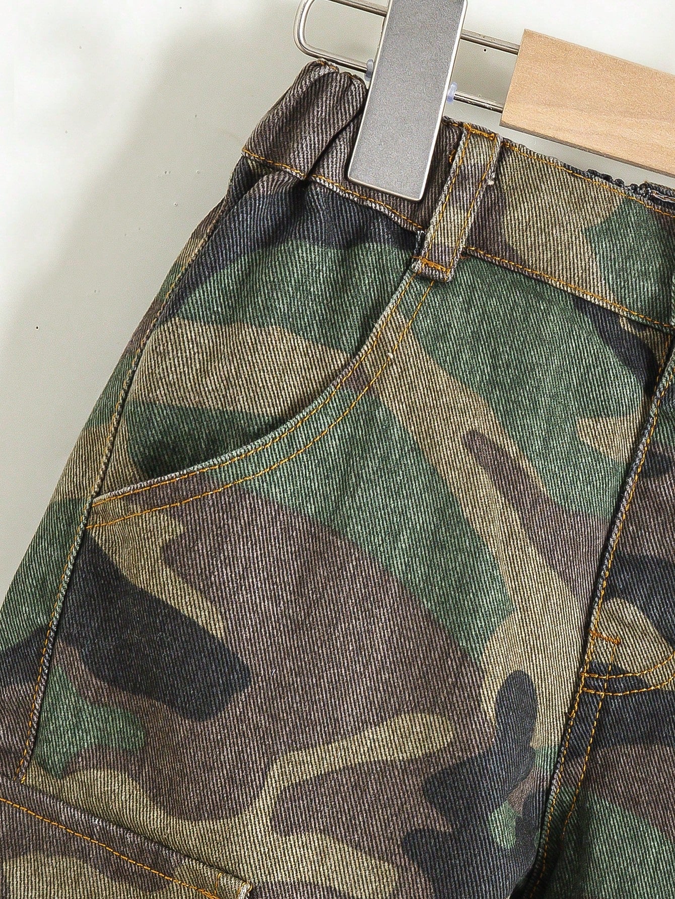 Boys' New Fashion Cargo Style Elastic Waist Multi-Pocket Design Casual Camouflage Denim Jeans Suitable For Street Style Matching School Outings Multi-Scenario Wear Camouflage Denim Jeans