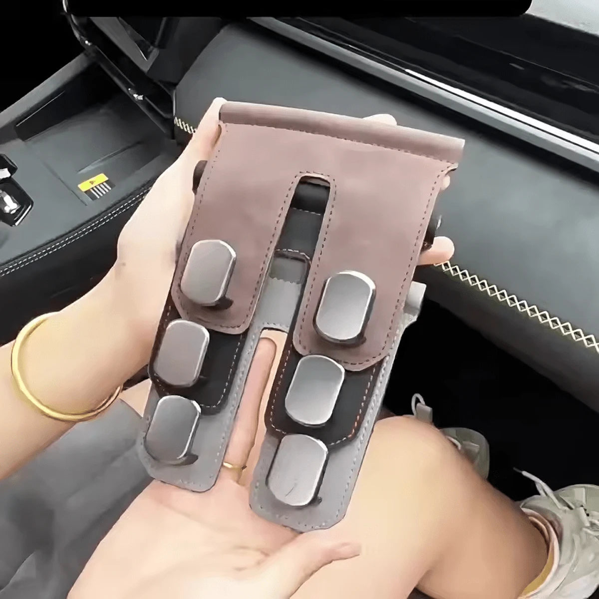 Car Seat Hook Passenger Storage Box Hook Metal Hook Suitable For High Load Capacity Luxury Velvet Large Capacity Car Handbag Hook