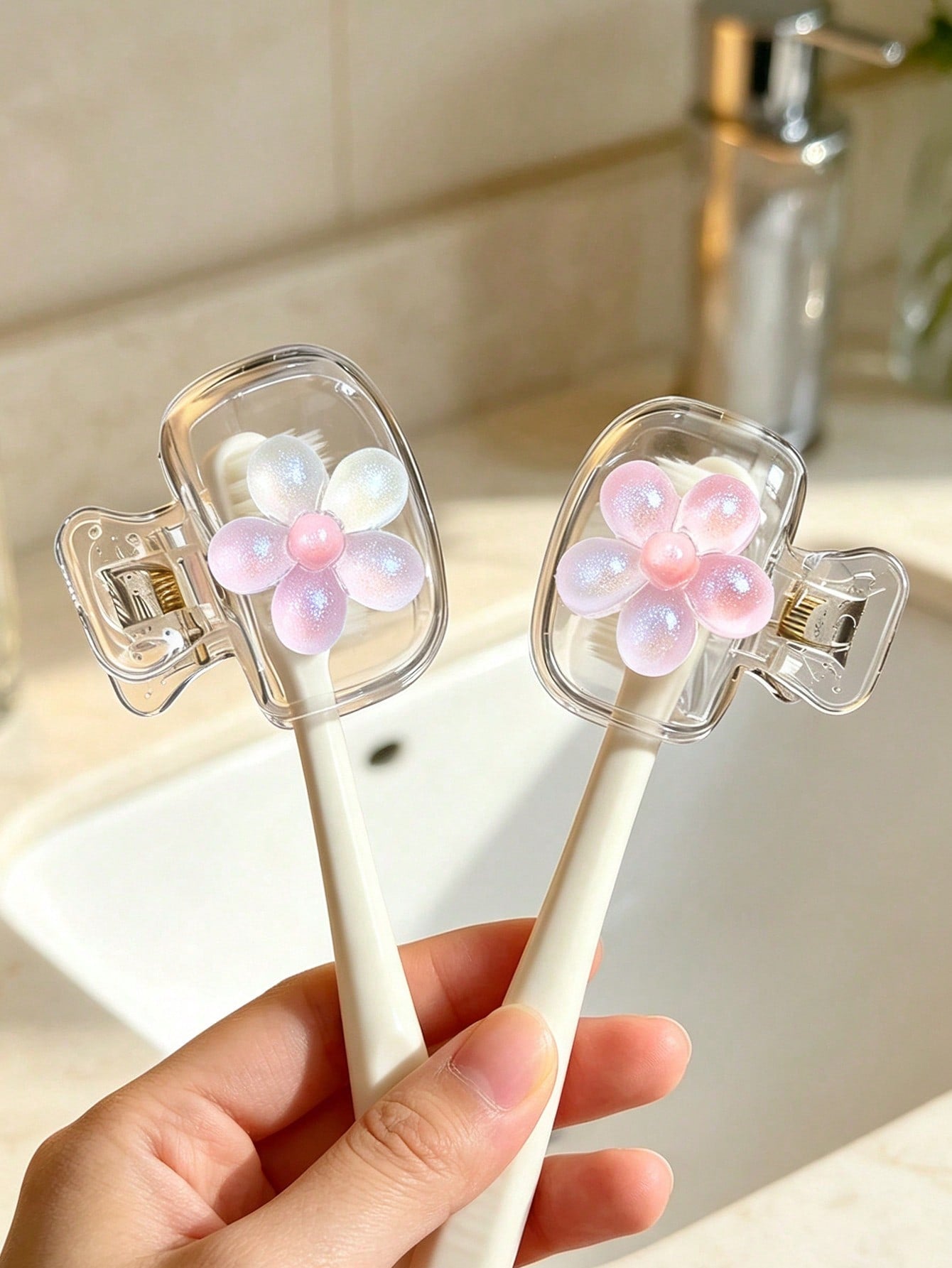 Cherry Blossom Pattern Portable Toothbrush Cover, Transparent Travel Toothbrush Storage Box, Toothbrush Head Protective Clip, Toothbrush Storage Clip, Toothbrush Dust-Proof Protective Sleeve, Perfect