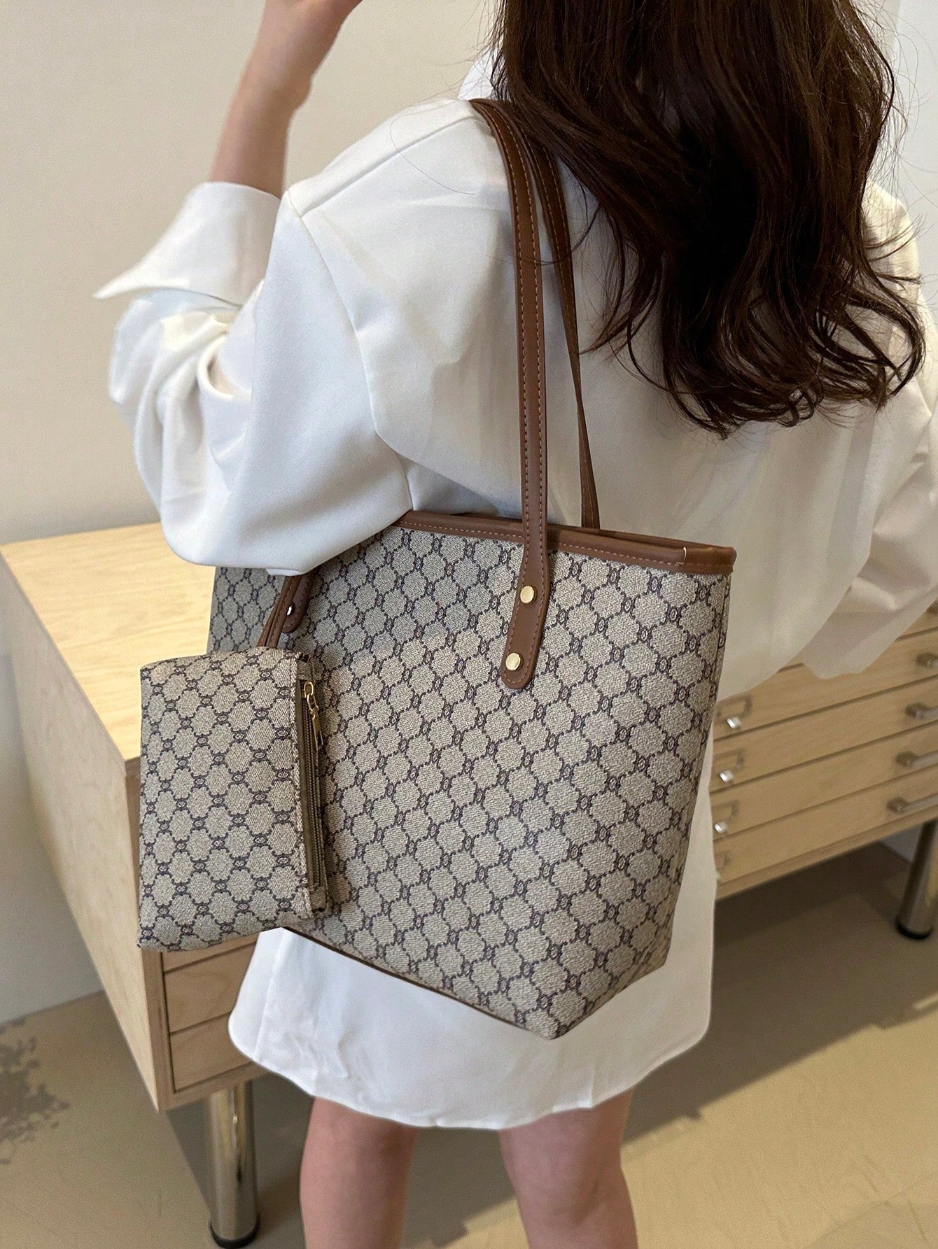 Classic Elegant Handbag, Women's Tote Bag, High-Quality Material, Valentine's Day Gift,Business Professional Women