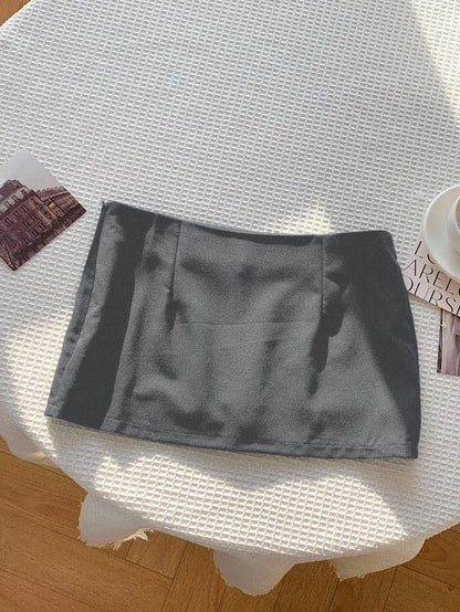 Comfortcana Women Solid Color Low-Waist Short Casual Skirt