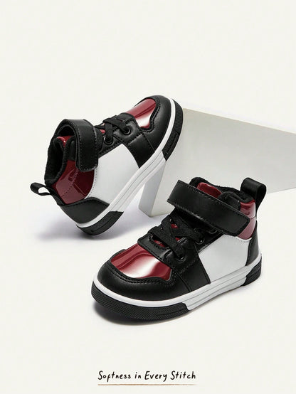 Cozy Pixies Autumn And Winter Fashion Versatile Fun Cute Black And Red Contrasting Colors Boys High-Top Velvet Baby Sneakers College Style Homecoming Season