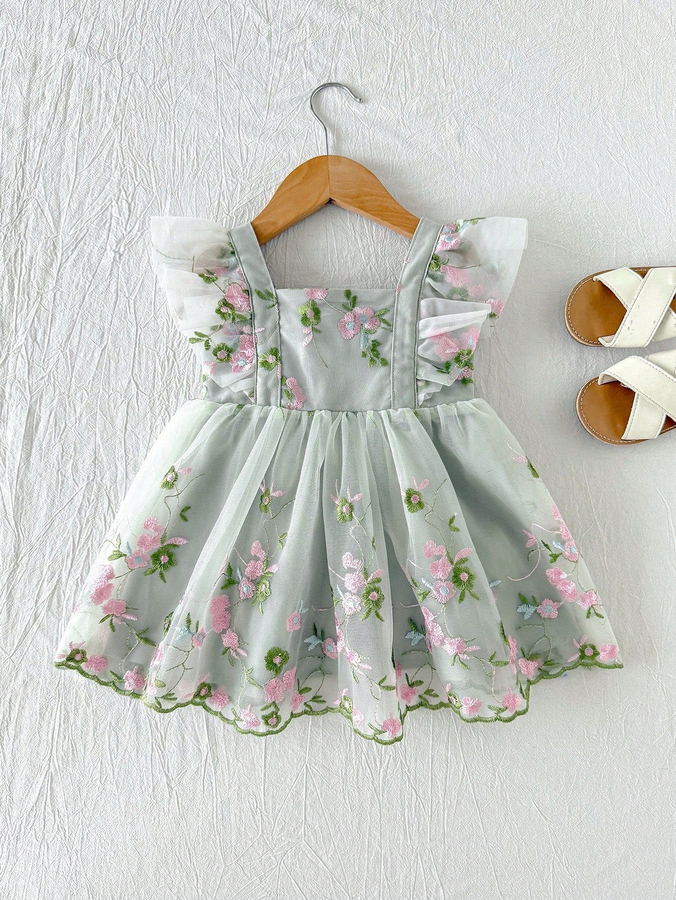 Cozy Pixies Baby Girl Toddler Girl Floral Embroidered Mesh Backless Butterfly Decor Sweetheart Neck Sleeveless Sage Green Summer Cute Flower Girl Princess Dress
