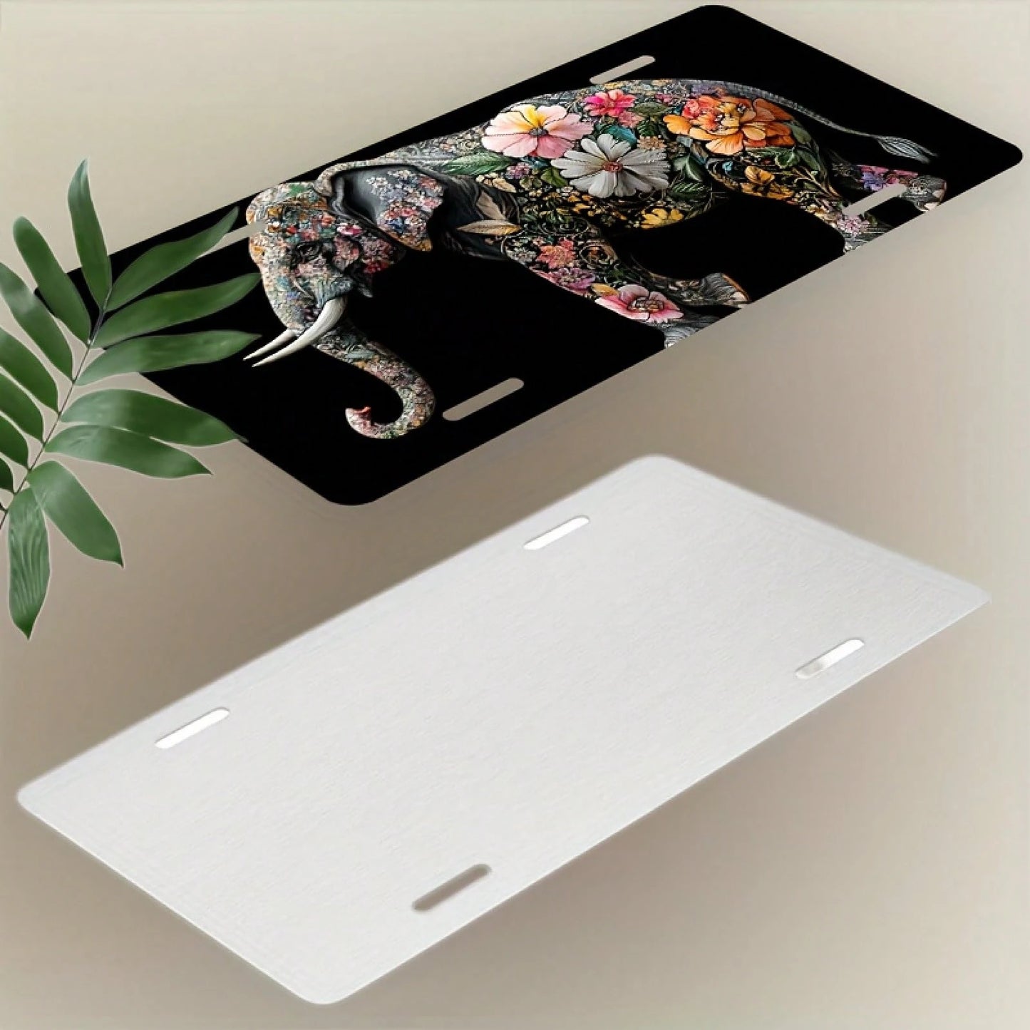 CP A 2D Design, Including Decorative License Plate Cover And Frame, Adorned With Floral Decoration And An Elephant. Made Of Waterproof Aluminum, Suitable For Both Men And Women, With Dimensions Of 12i