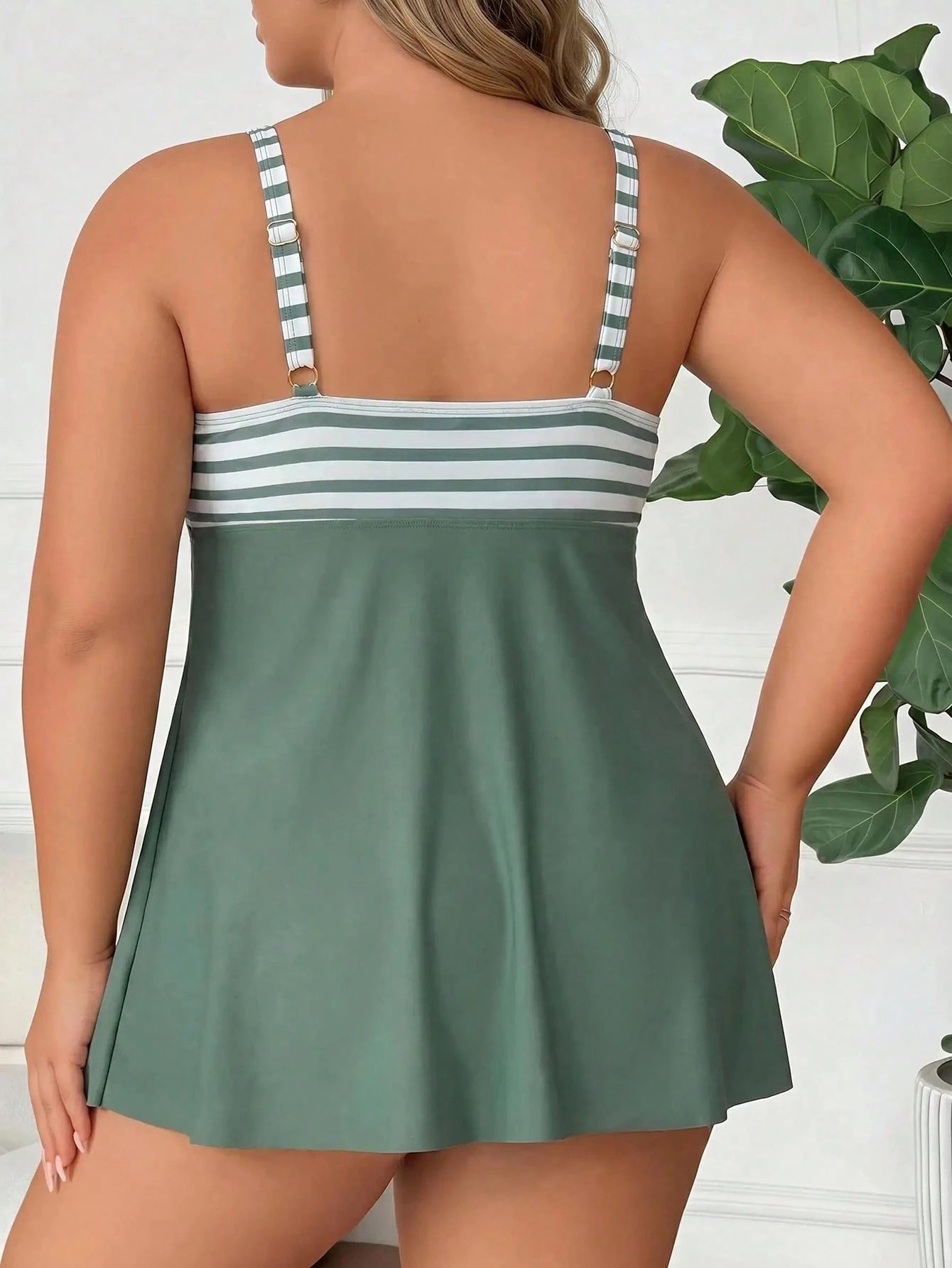 CURVE+ 2026 New Plus Size Women's 2-Piece White Print Camisole Top And High Waist Bikini Bottom Swimsuit, Summer Beach Vacation Swimwear, Swim Skirt Set