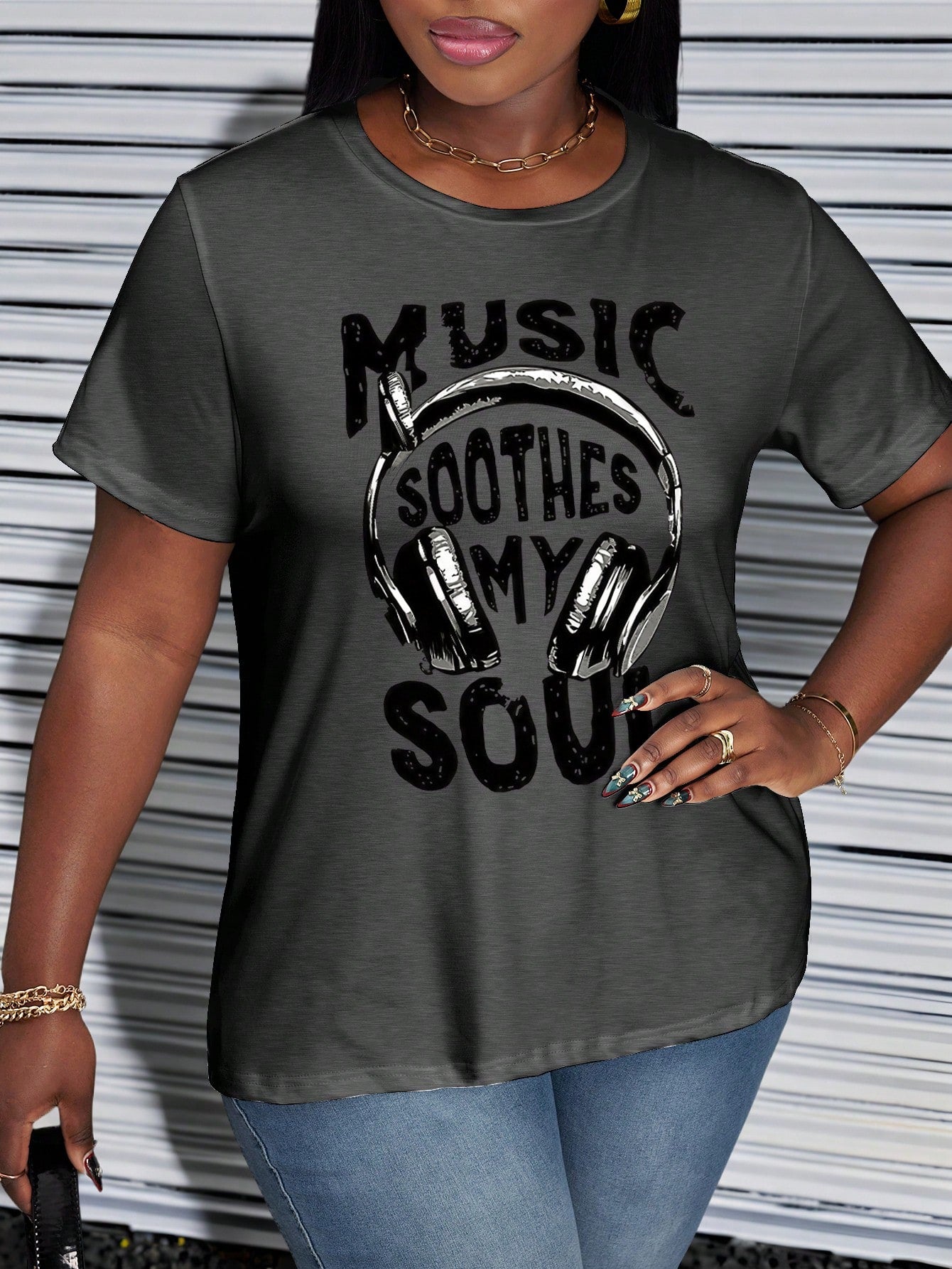CURVE+ Music Soothes My Soul Letter Slogan Plus Size Crew Neck Short Sleeve T-Shirt, Plus Size