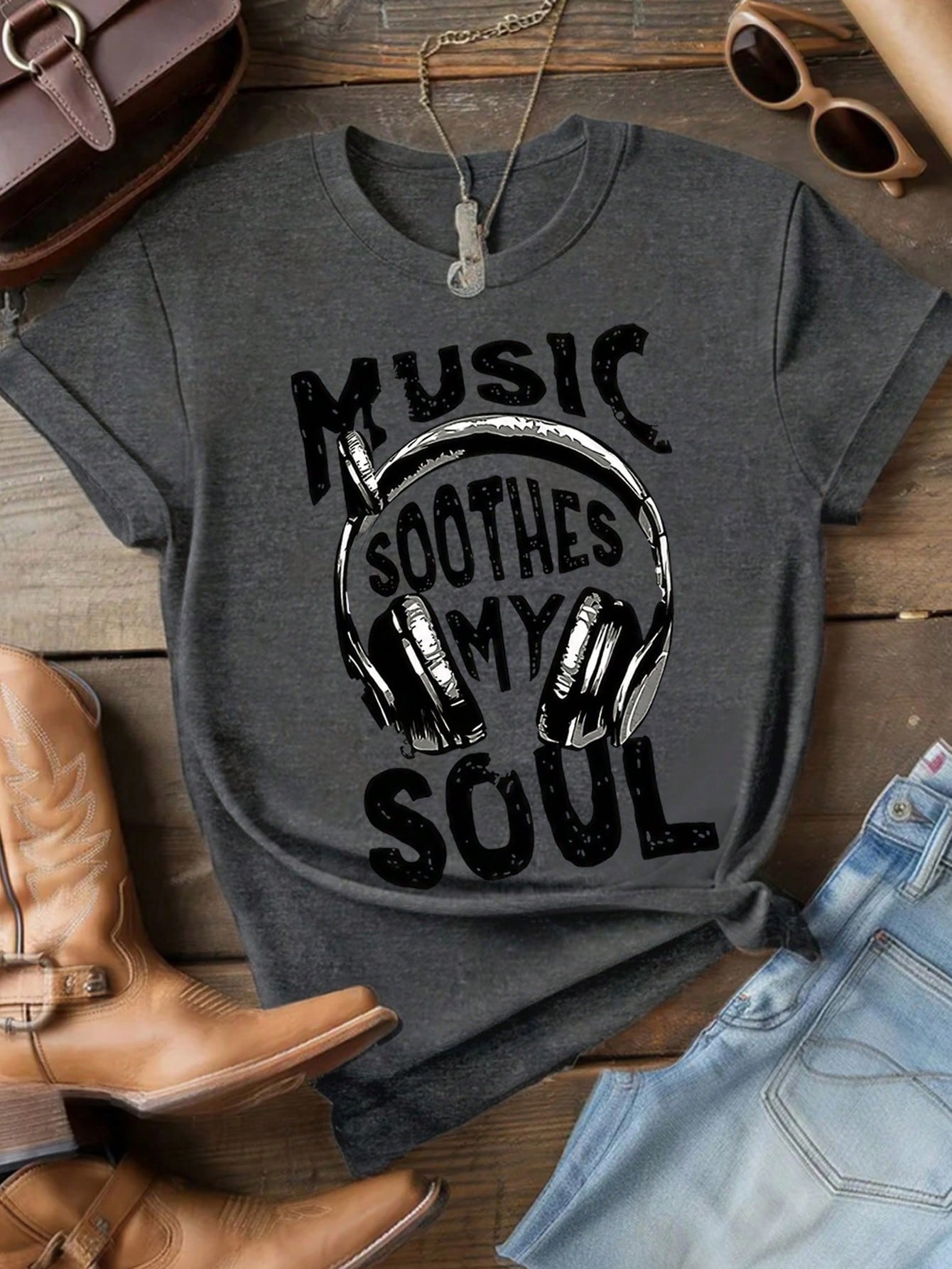 CURVE+ Music Soothes My Soul Letter Slogan Plus Size Crew Neck Short Sleeve T-Shirt, Plus Size