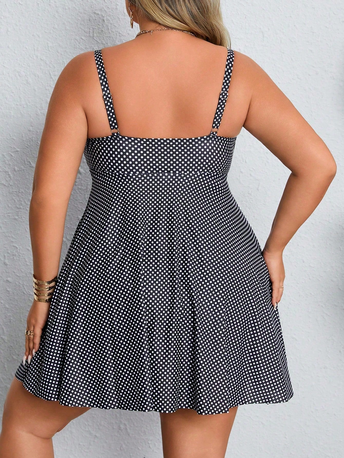 CURVE+ Plus Size Women's Black & White Polka Dot Tankini Swimsuit Set With Skirt, Conservative Beach Coverup For Summer Beach Vacation
