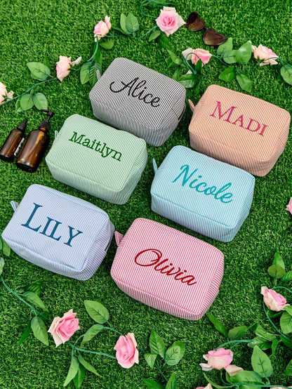 Custom Makeup Bag, Bridal Shower Gift, Personalized Bridesmaid Gifts, Wedding Gift, Travel Toiletry Bag, Cosmetic Bag, Birthday Gift For Her, Monogrammed Toiletry Bag, Christmas Beauty Accessories, Mo