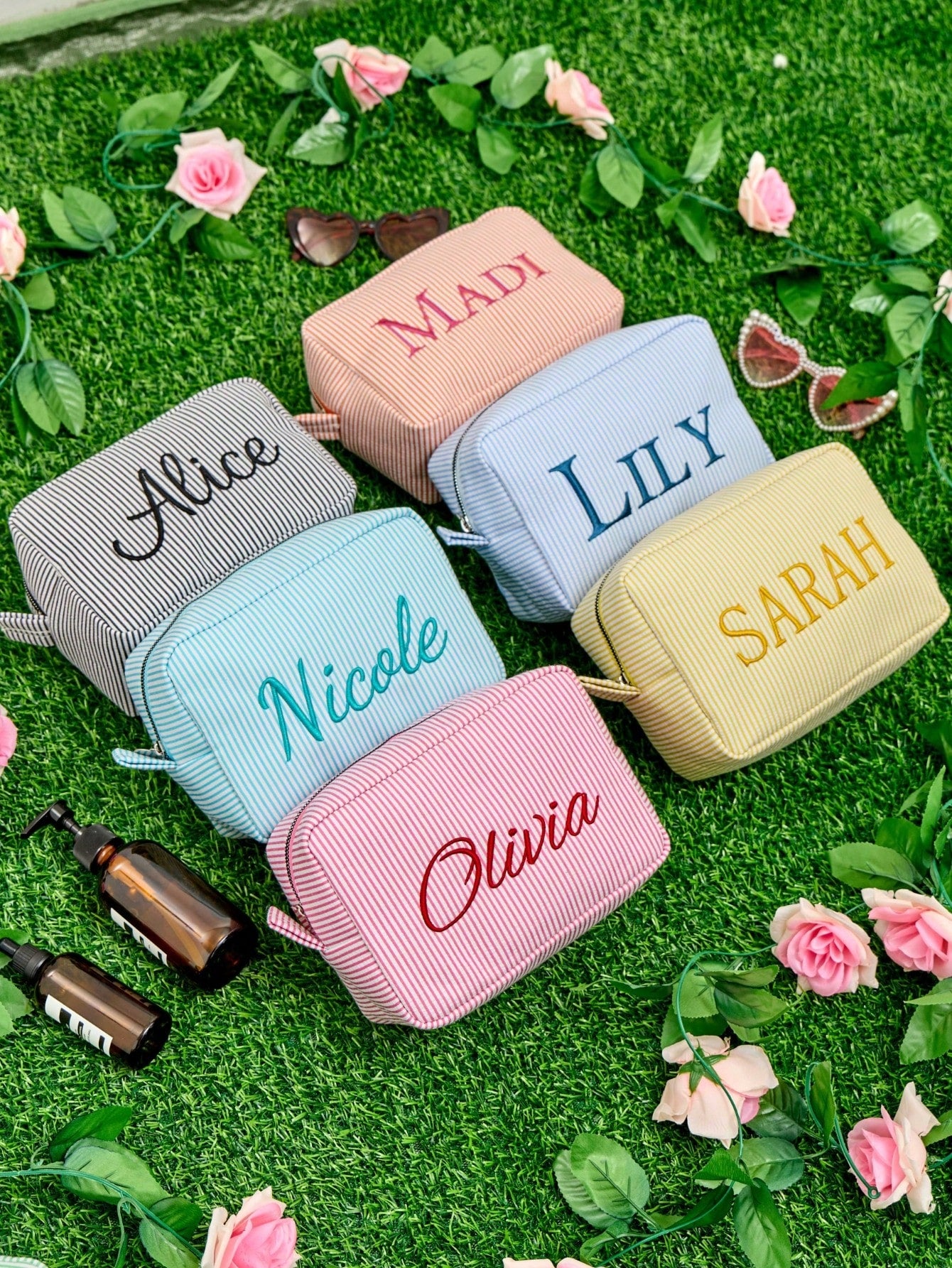 Custom Makeup Bag, Bridal Shower Gift, Personalized Bridesmaid Gifts, Wedding Gift, Travel Toiletry Bag, Cosmetic Bag, Birthday Gift For Her, Monogrammed Toiletry Bag, Christmas Beauty Accessories, Mo