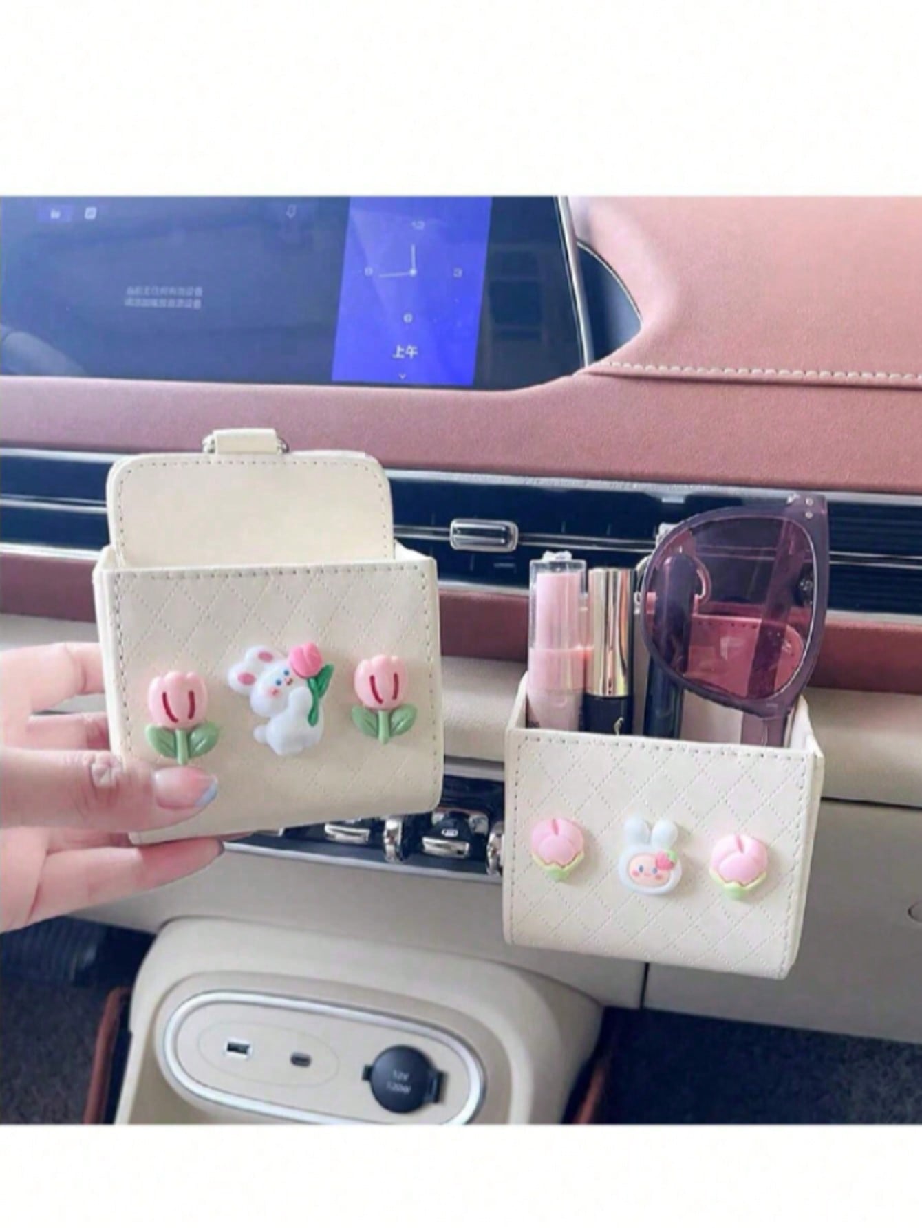 Cute Car Air Vent Storage Bag Car Phone Storage Hanging Bag Car Storage Box (Clips Black White Randomly Sent)