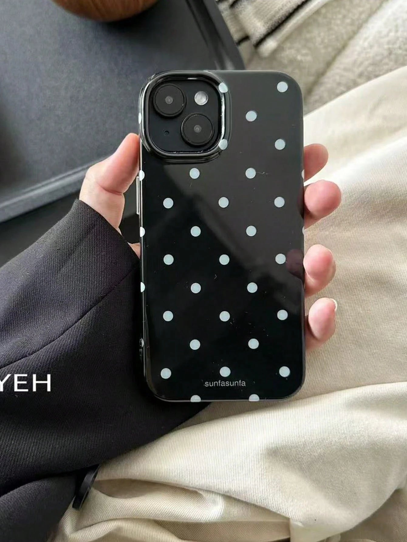 Cute Minimalist White Black Polka Dot Element Fashion Phone Case White Translucent Black Polka Dot Pattern Fashionable Phone Case Minimalist & Cute Black And White Polka Dot Pattern Compatible With IP
