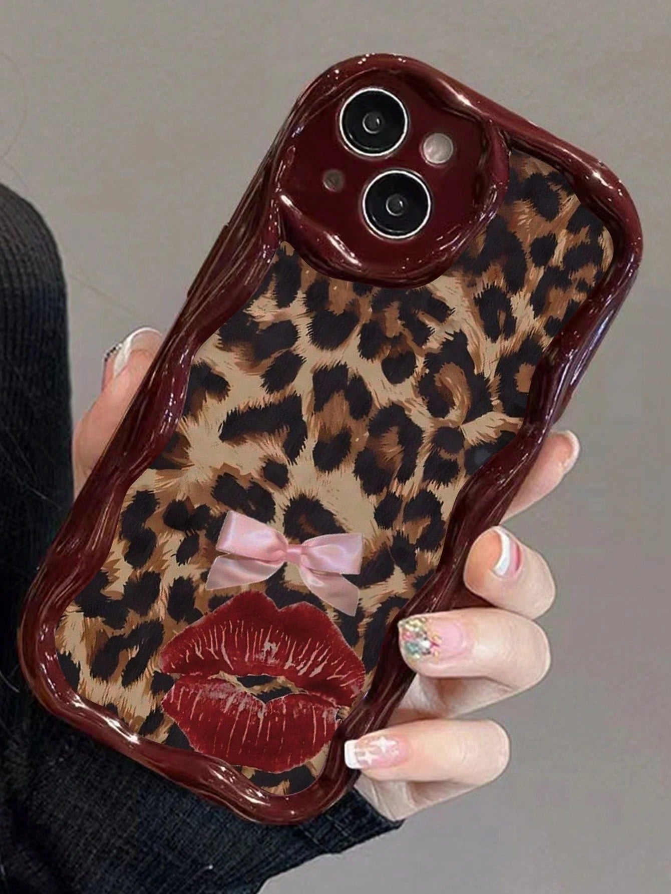 Cute Pink Leopard Print Novelty Cases Bow Lip Pattern Decoration Phone Case Compatible With IP17/IP17PROMAX/Iphone16/Iphone16pro/Iphone16promax/Iphone15/ XR/7p8p/P12promax/P13promax/P14PROMAX/P13/P1
