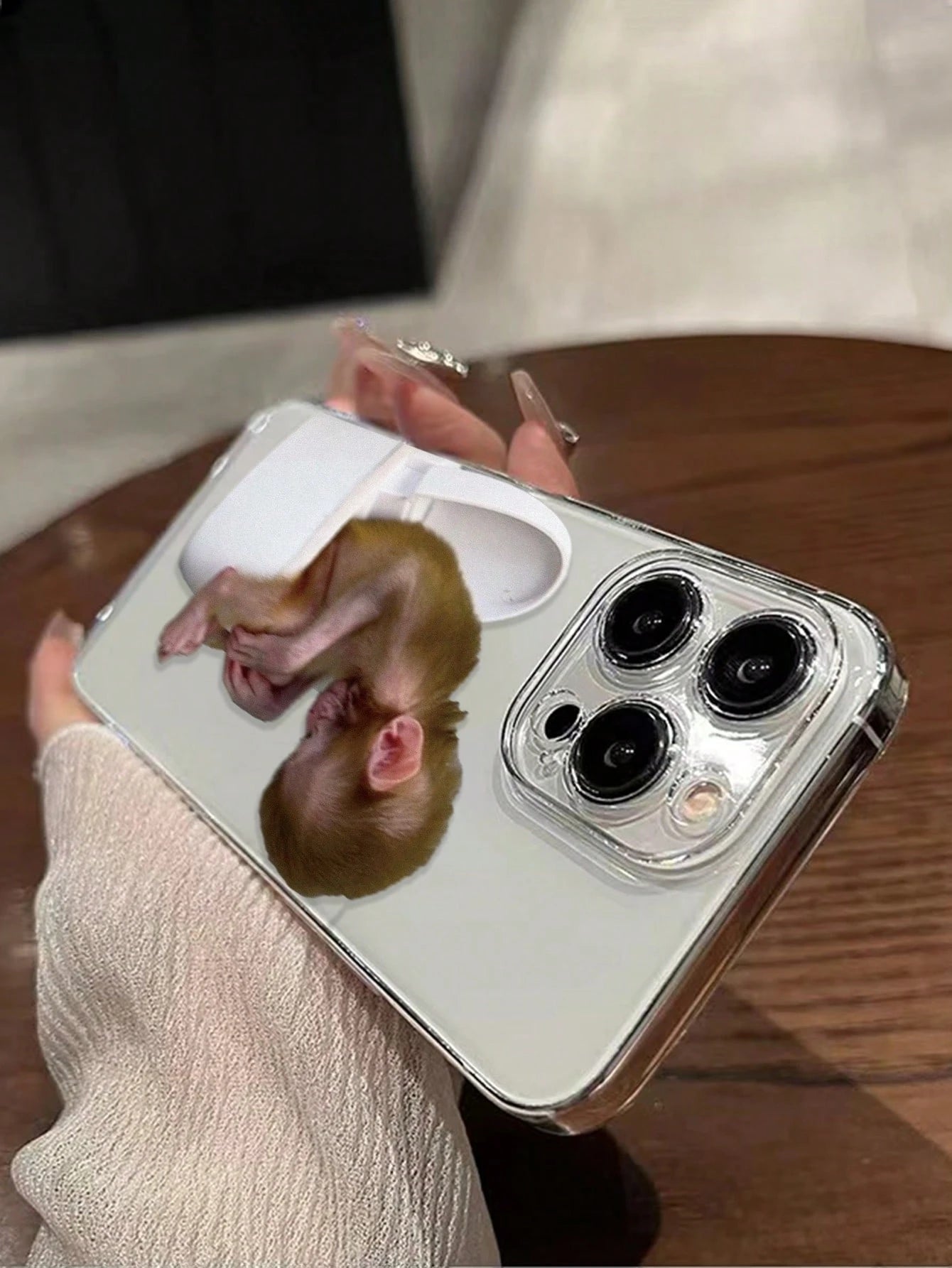 Cute Shockproof Fashion Ugly-Cute Funny 1pc Funny Monkey On A Toilet Graphic Thick Transparent Painted Phone Case Compatible With IPhone 17pro/17Air/17/17promax16/11/16pro/16plus/16promax, Compatible